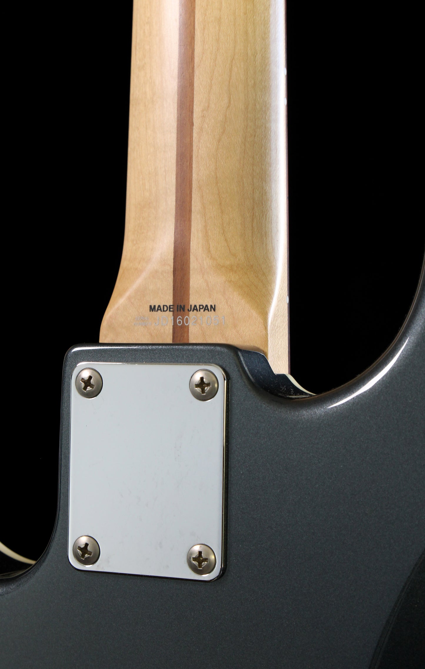 Fender Japan Aerodyne Jazz Bass AJB Dolphin Grey