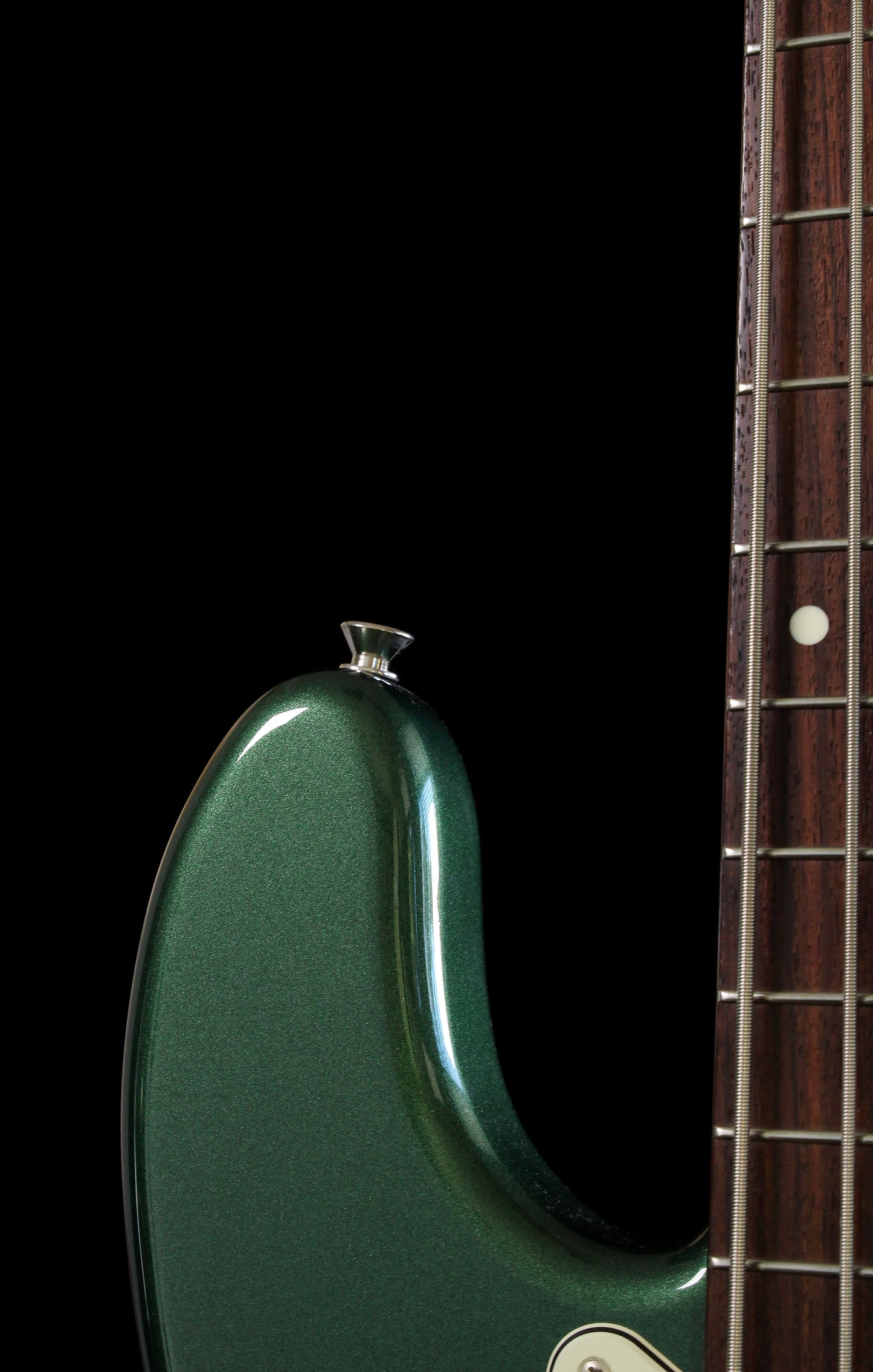 Fender Japan Traditional 60s Precision Bass Aged Sherwood Green Metallic 2023