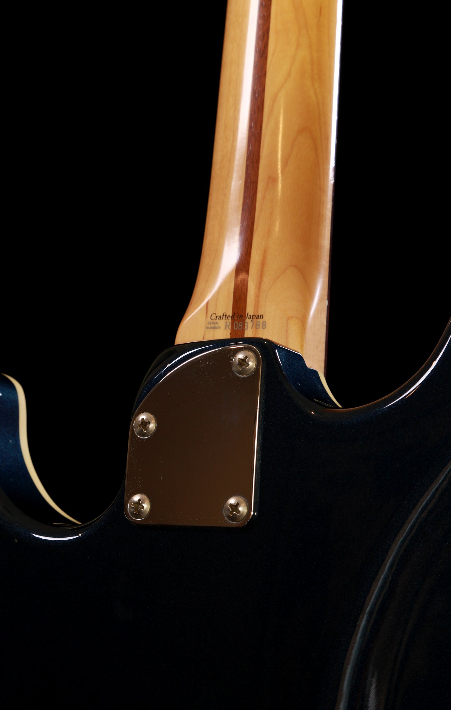 Fender Aerodyne Stratocaster AST-DMC HSS Gun Metal Blue