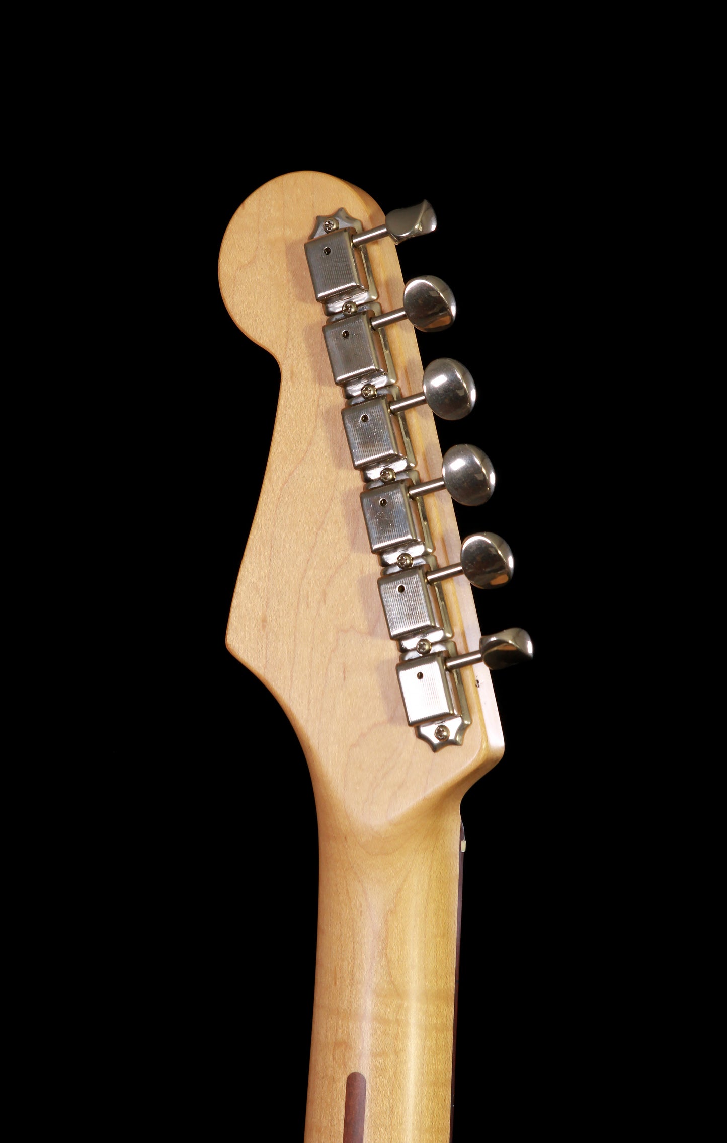 Fender Aerodyne Stratocaster AST-DMC HSS Vintage White