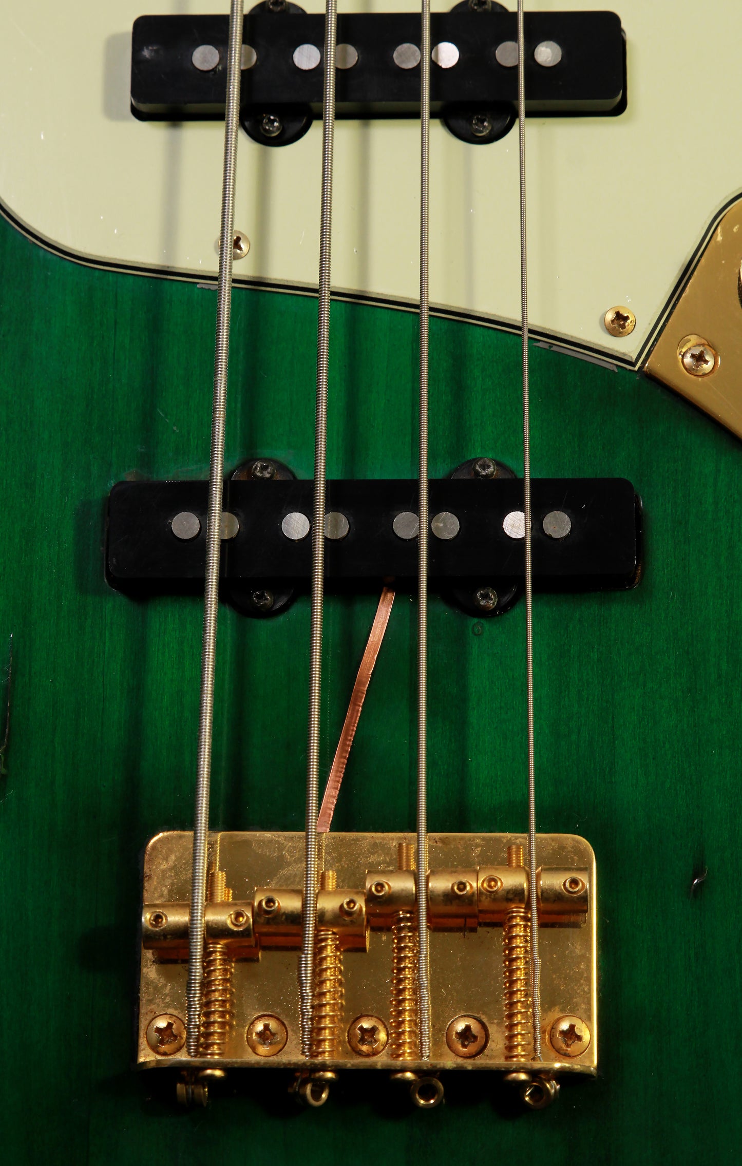 Fender Japan Jazz Bass ‘62 Reissue JB62 Transparent Green with Gold Hardware