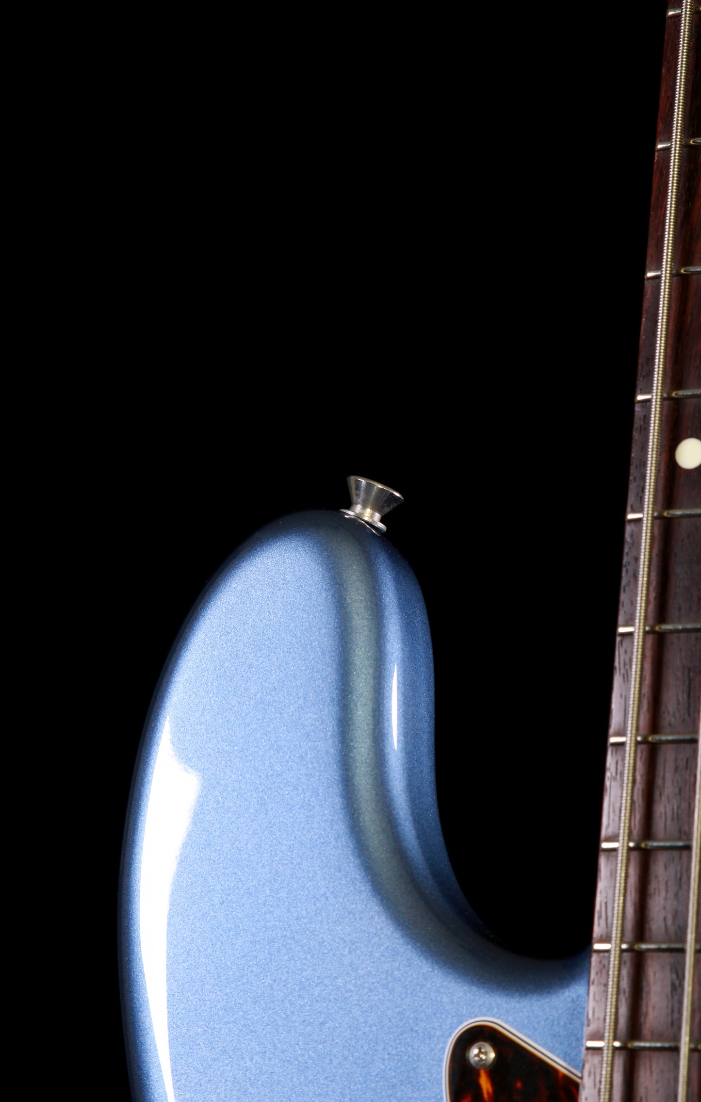 Fender Japan Jazz Bass ‘62 Reissue JB62 Lake Placid Blue / Tortoise Pickguard