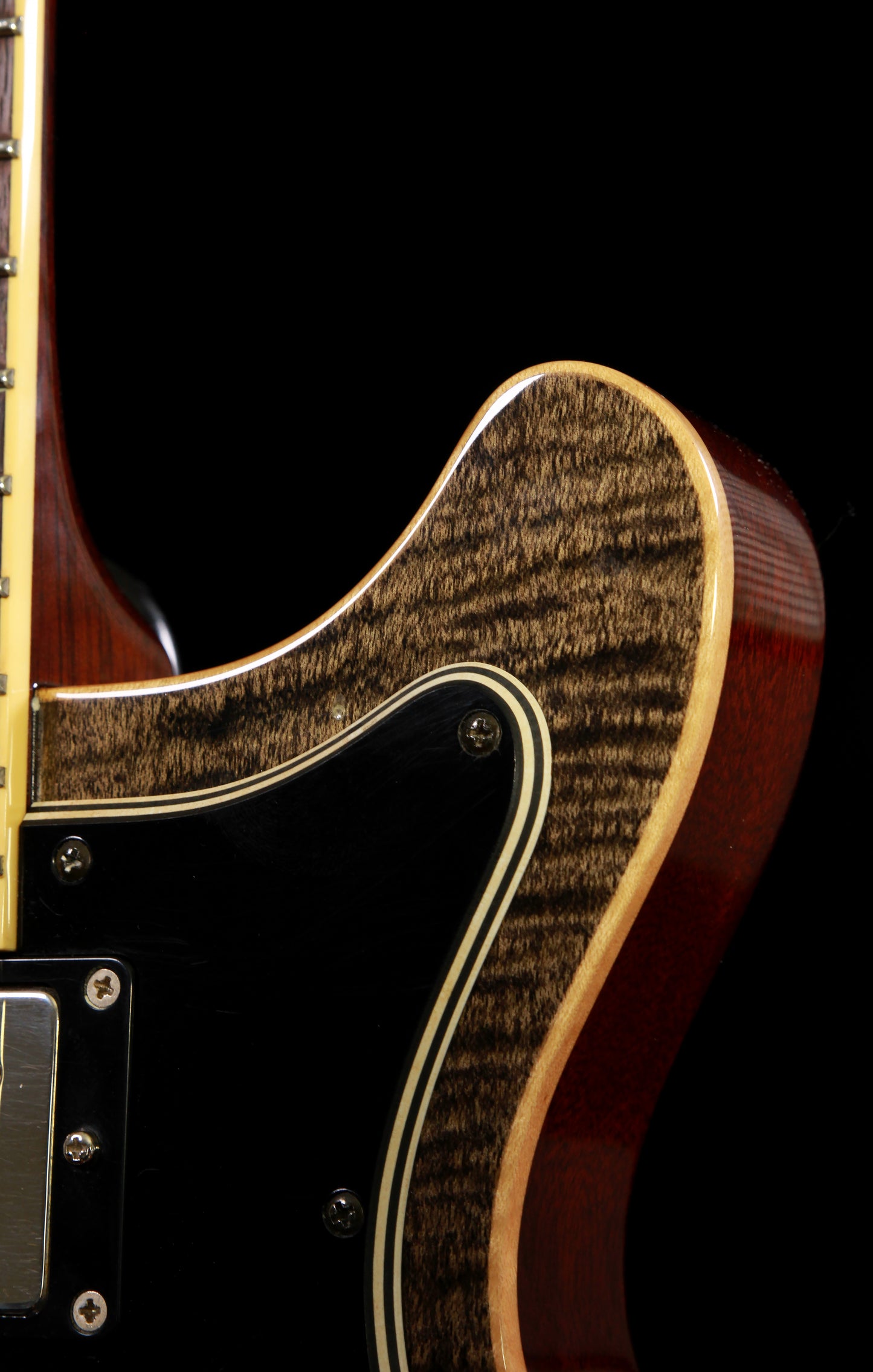 SeventySeven Guitars Albatross DX