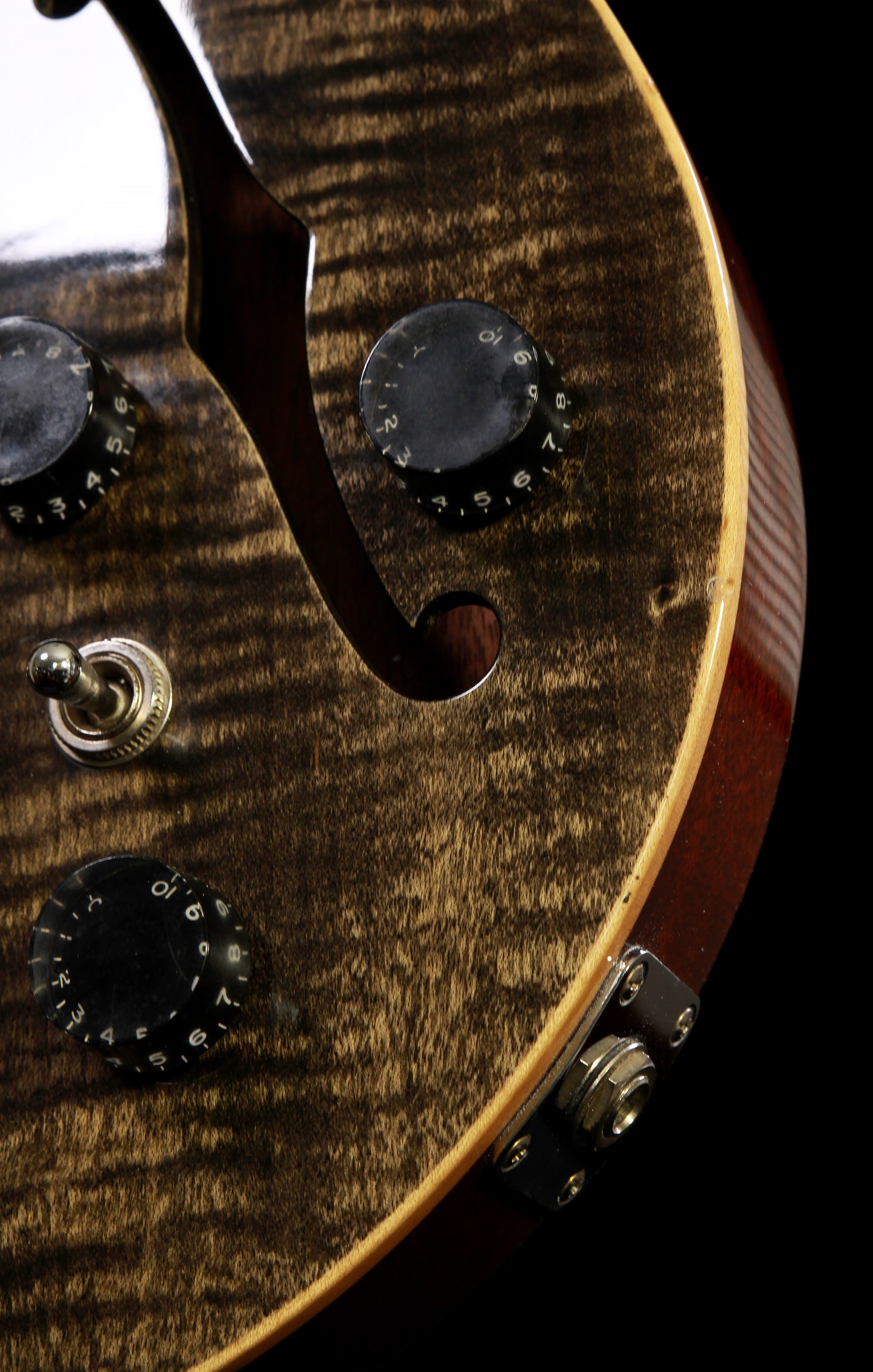 SeventySeven Guitars Albatross DX