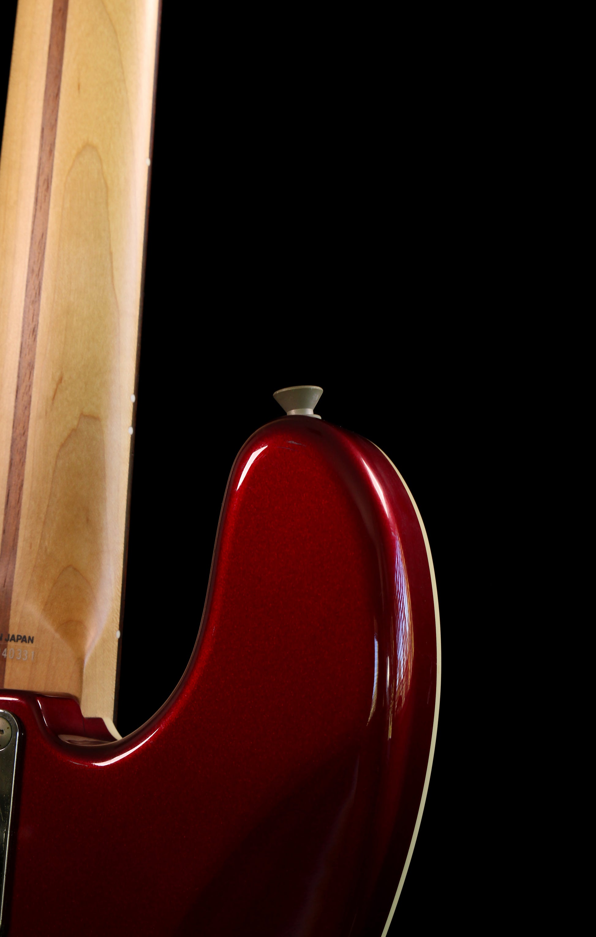 Fender Japan Aerodyne AJB Medium Scale Jazz Bass Candy Apple Red