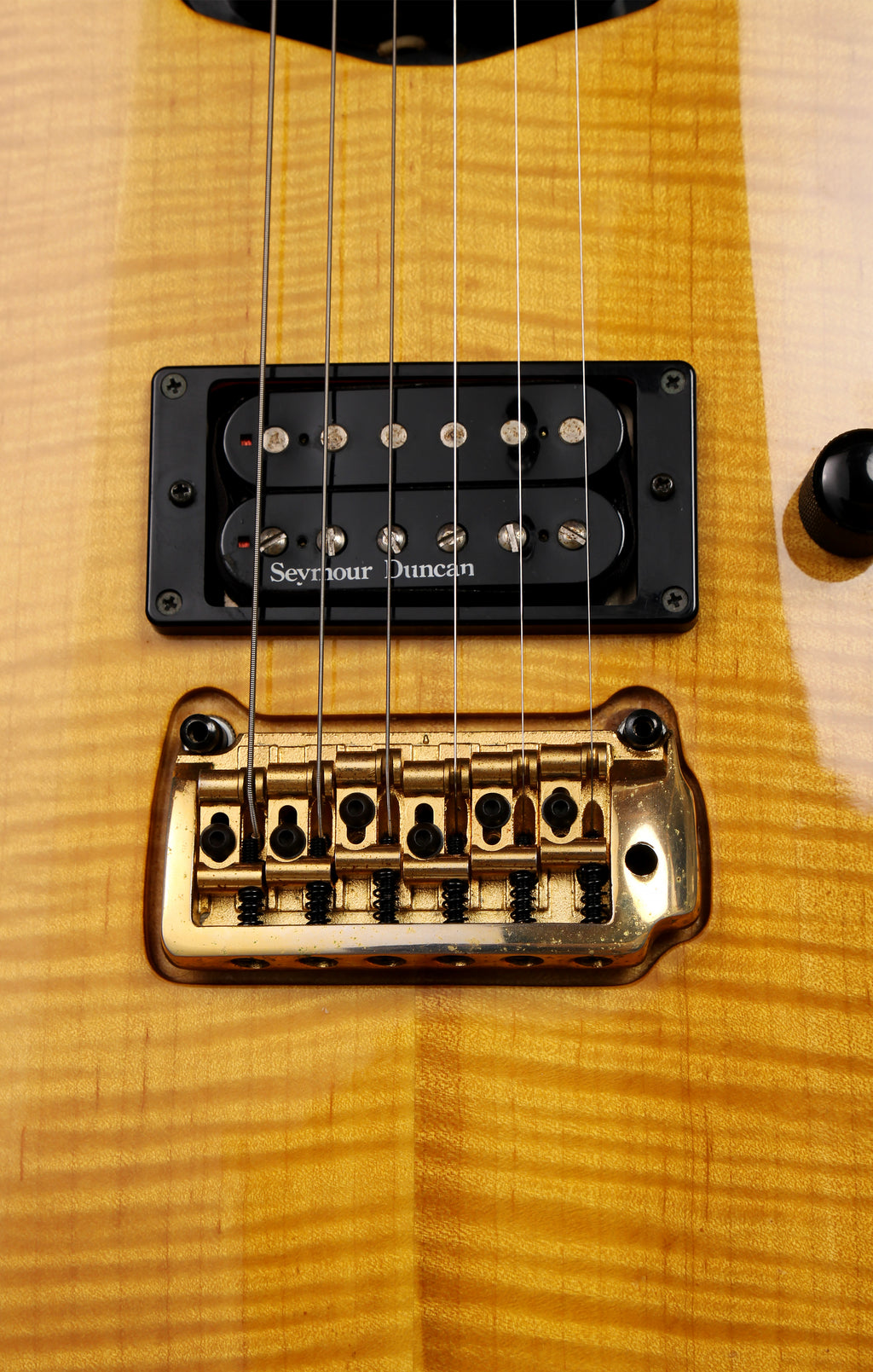 Aria_Pro_AQ-02S_Musician_Line_Super_Strat_Natural_Seymour_Duncan_Pickups_Ebony_Fingerboard