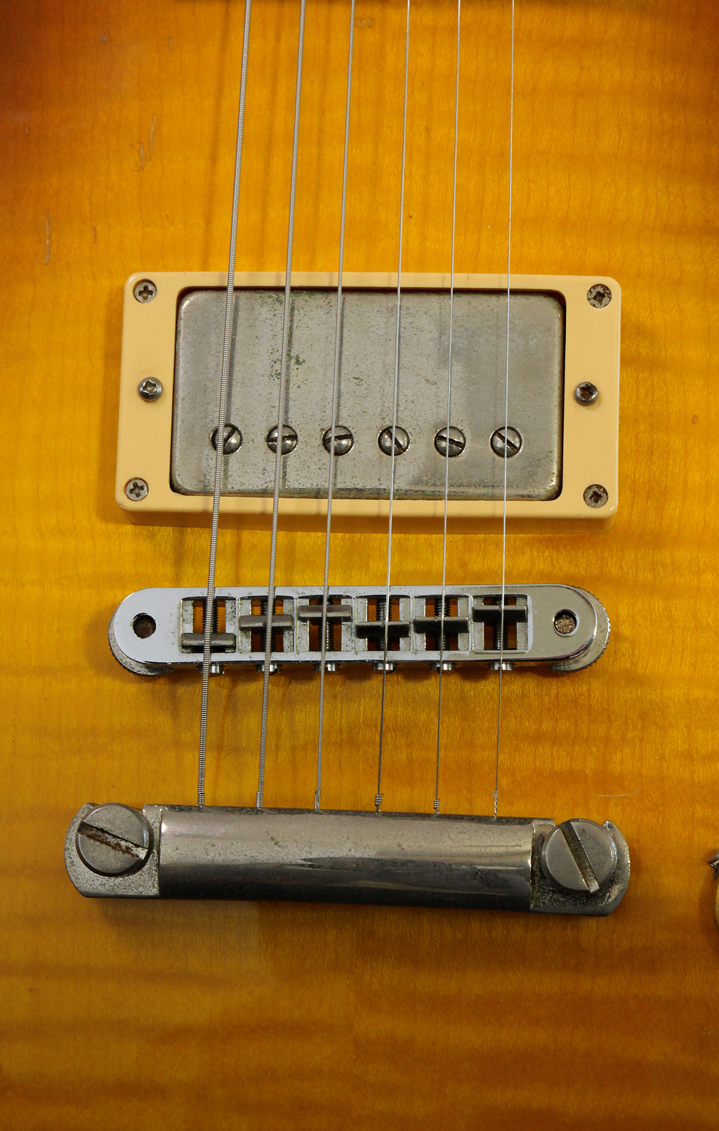 Burny RLG Les Paul Standard MIJ Honey Sunburst