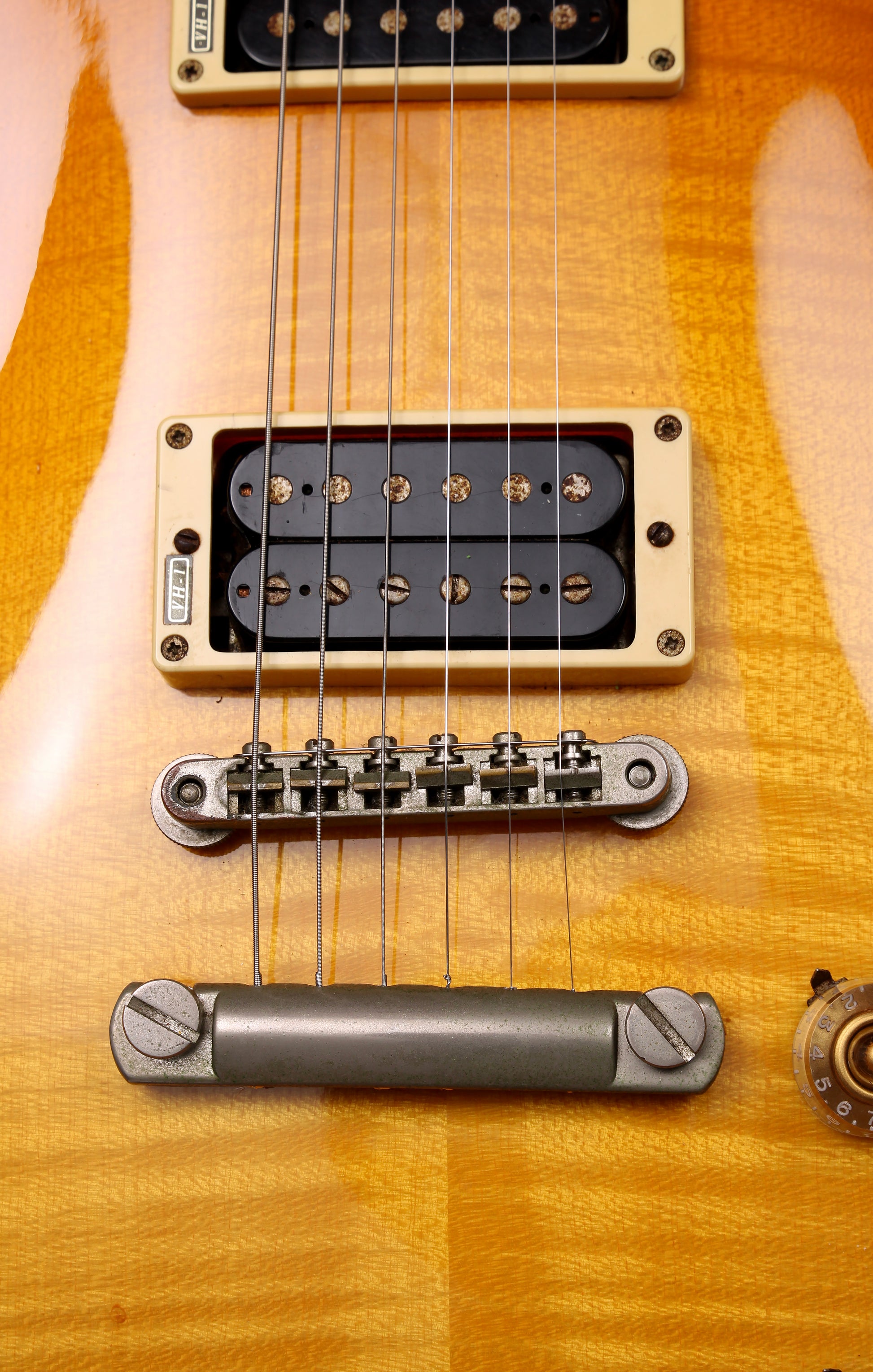 Burny RLG Les Paul Vintage Sunburst VH-1 Pickups