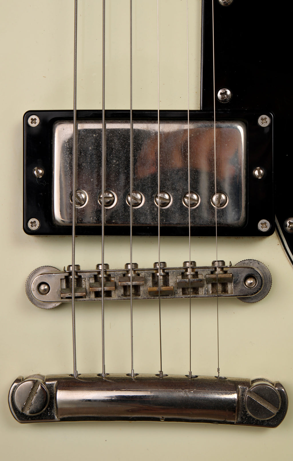 Burny RSG65-53 SG White