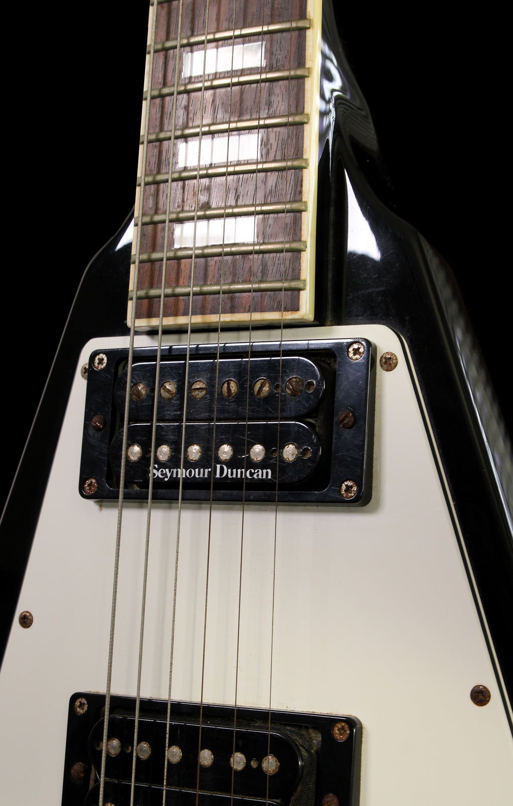 Edwards by ESP E-FV-120D Flying V Ebony Seymour Duncan
