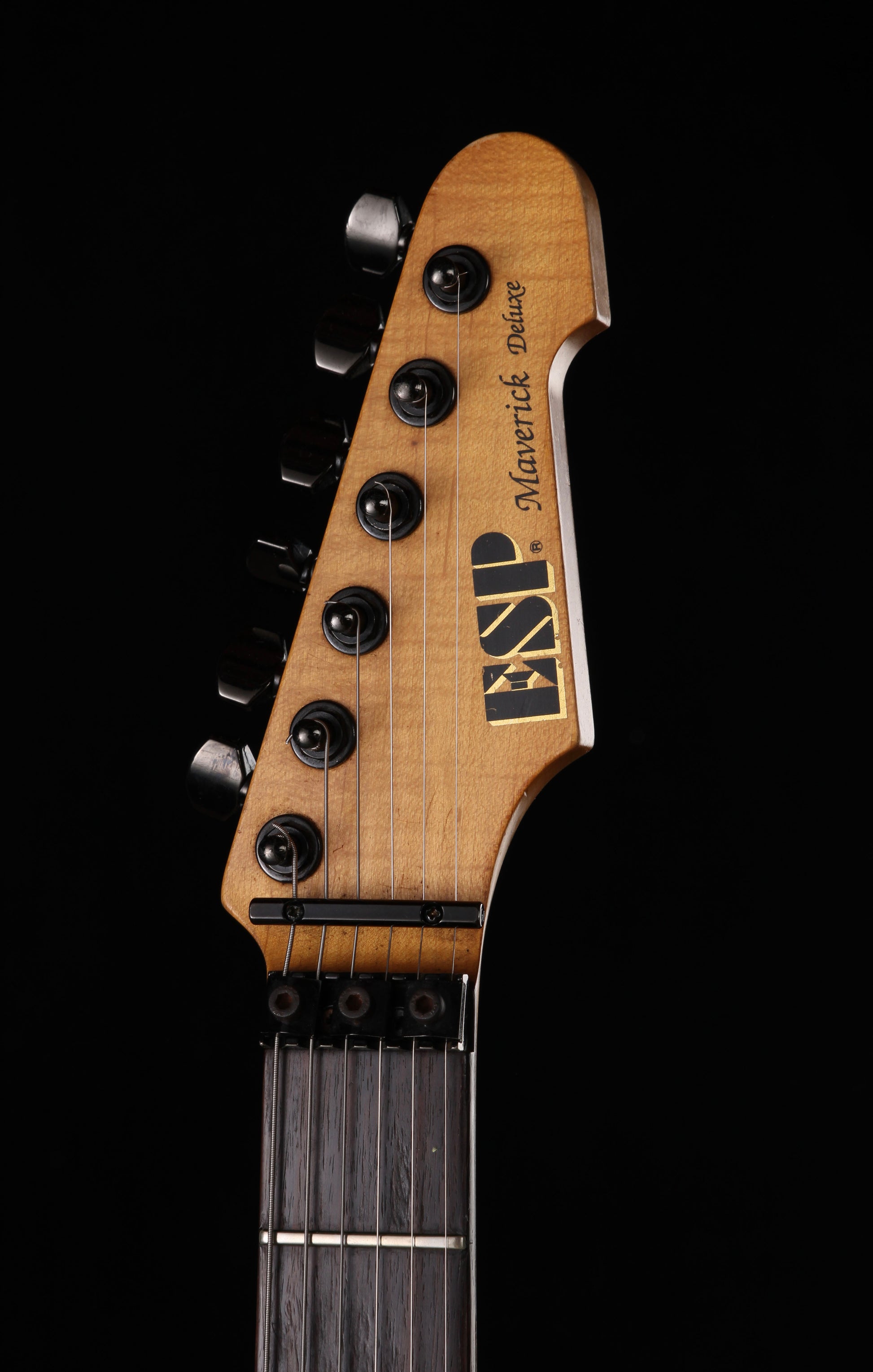 ESP Maverick Deluxe Transparent Purple, Pearloid Pickguard, Seymour Duncan Pickups, Floyd Rose