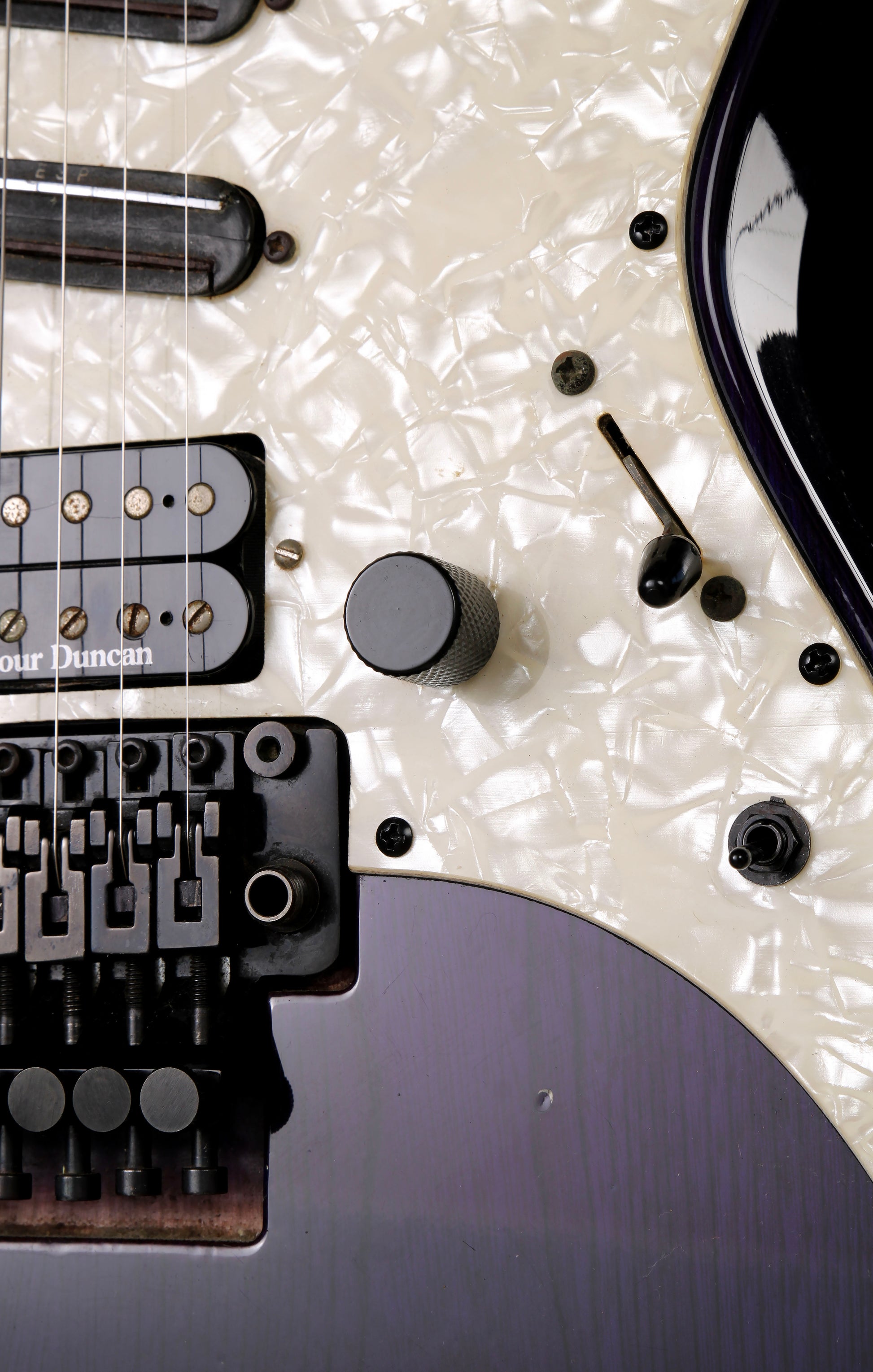 ESP Maverick Deluxe Transparent Purple, Pearloid Pickguard, Seymour Duncan Pickups, Floyd Rose