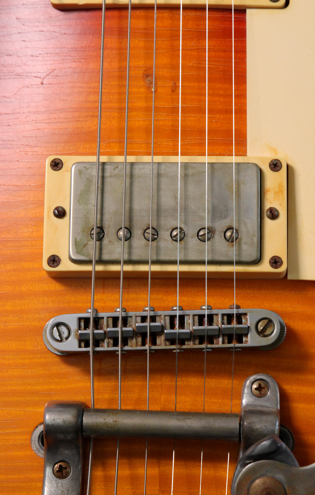 Edwards by ESP E-LP-98 LTS Les Paul Cherry Sunburst 2011 Relic Bigsby Seymour Duncan