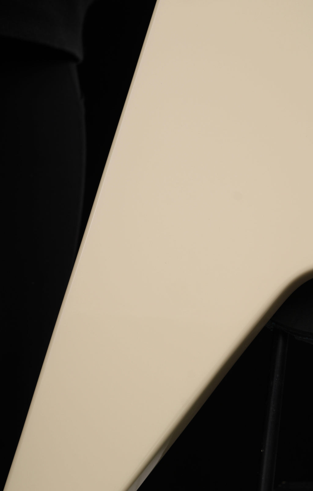 Edwards by ESP E-FV Flying V Vintage White