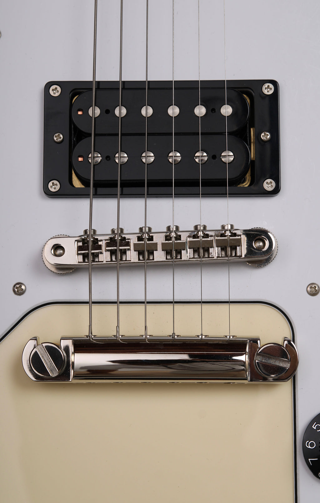 Edwards by ESP E-FV Flying V Vintage White