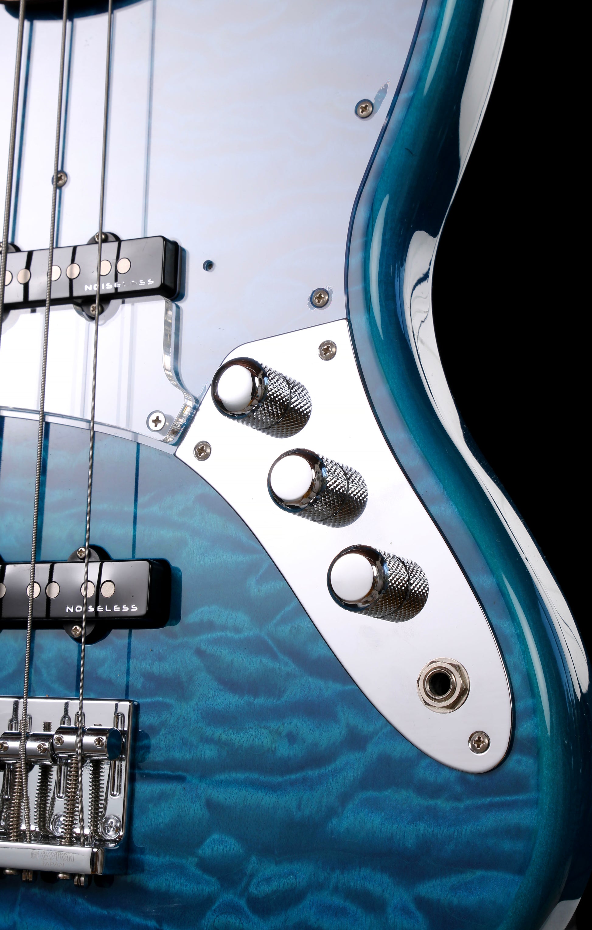 Fender Japan / Aftermarket Neck FSR Traditional II 70s Jazz Bass with Aftermarket Non-Fender Neck Caribbean Blue