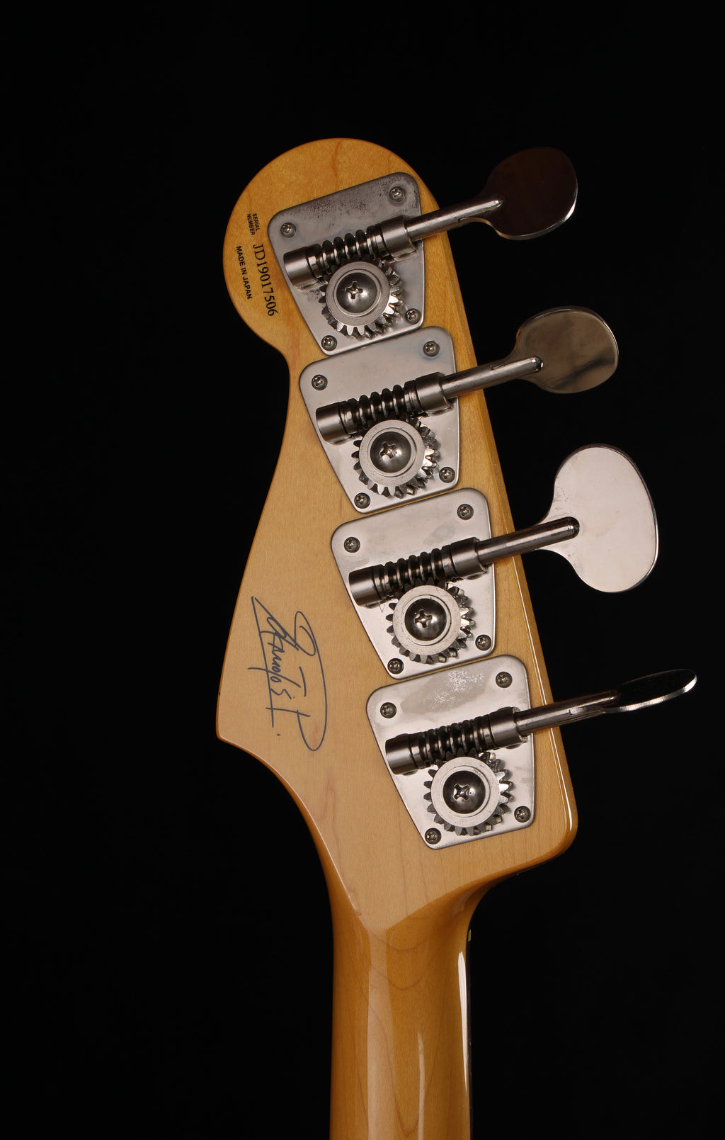 Fender Japan Hama Okamoto Signature Precision Bass 3 Tone Sunburst