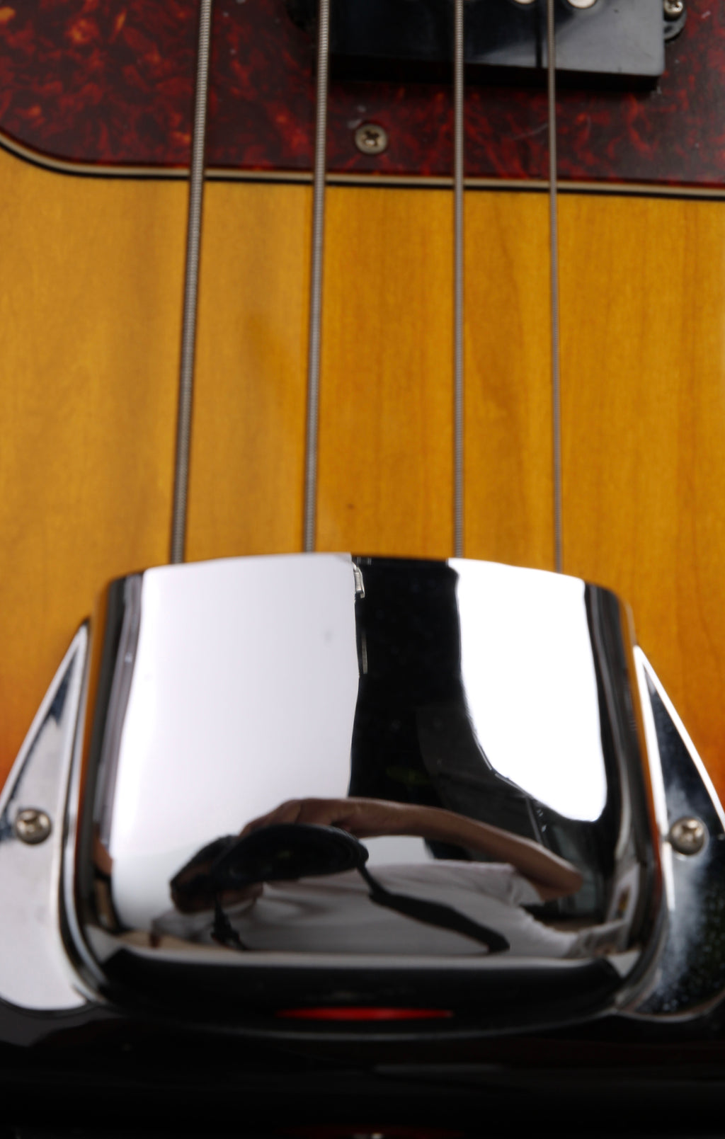 Fender Japan Hama Okamoto Signature Precision Bass 3 Tone Sunburst