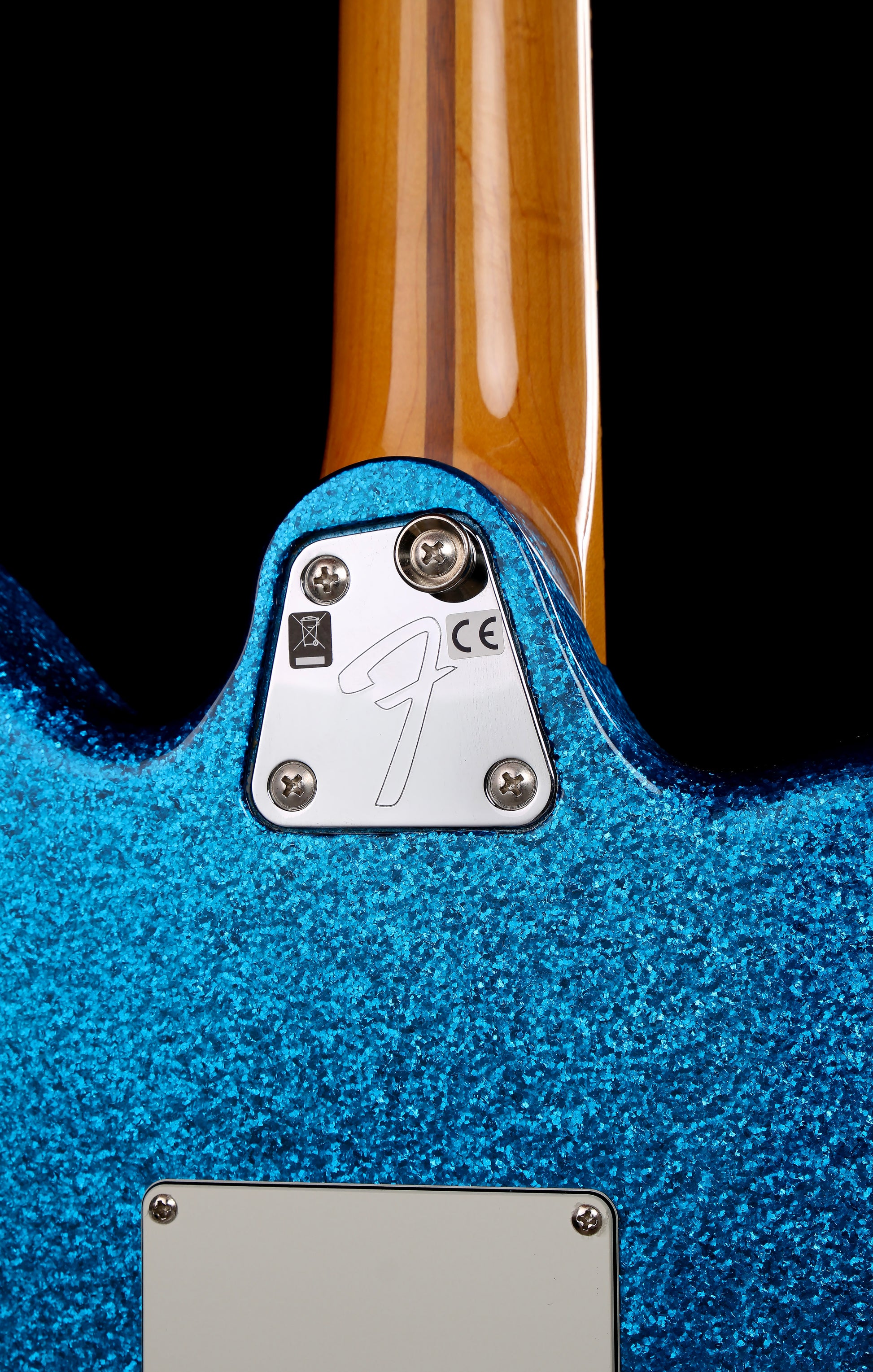 Fender Japan Supersonic Blue Sparkle 2021