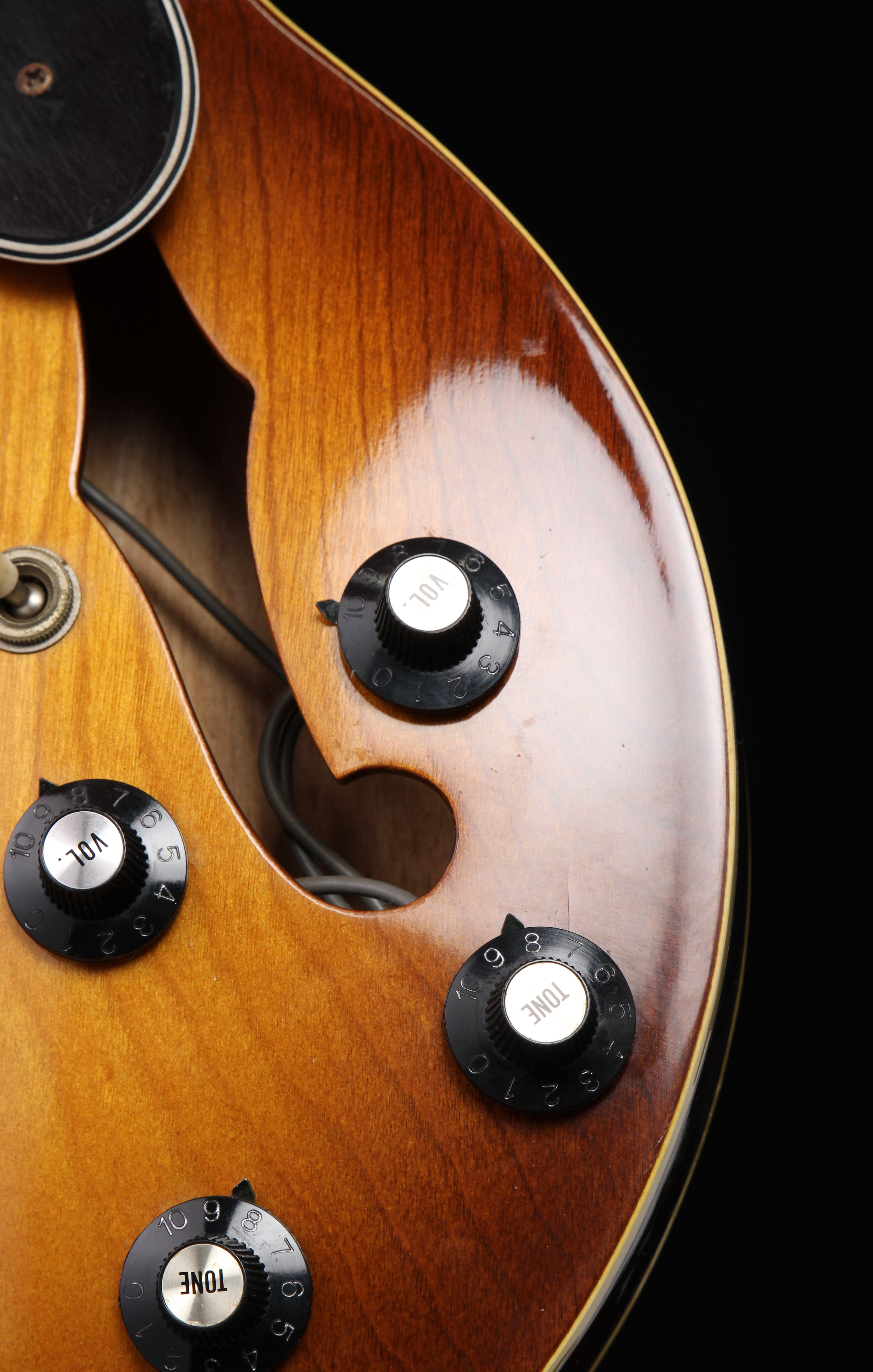 Fernandes FSA-60 Made in Japan ES-335 Brown Sunburst 1978 – Soul