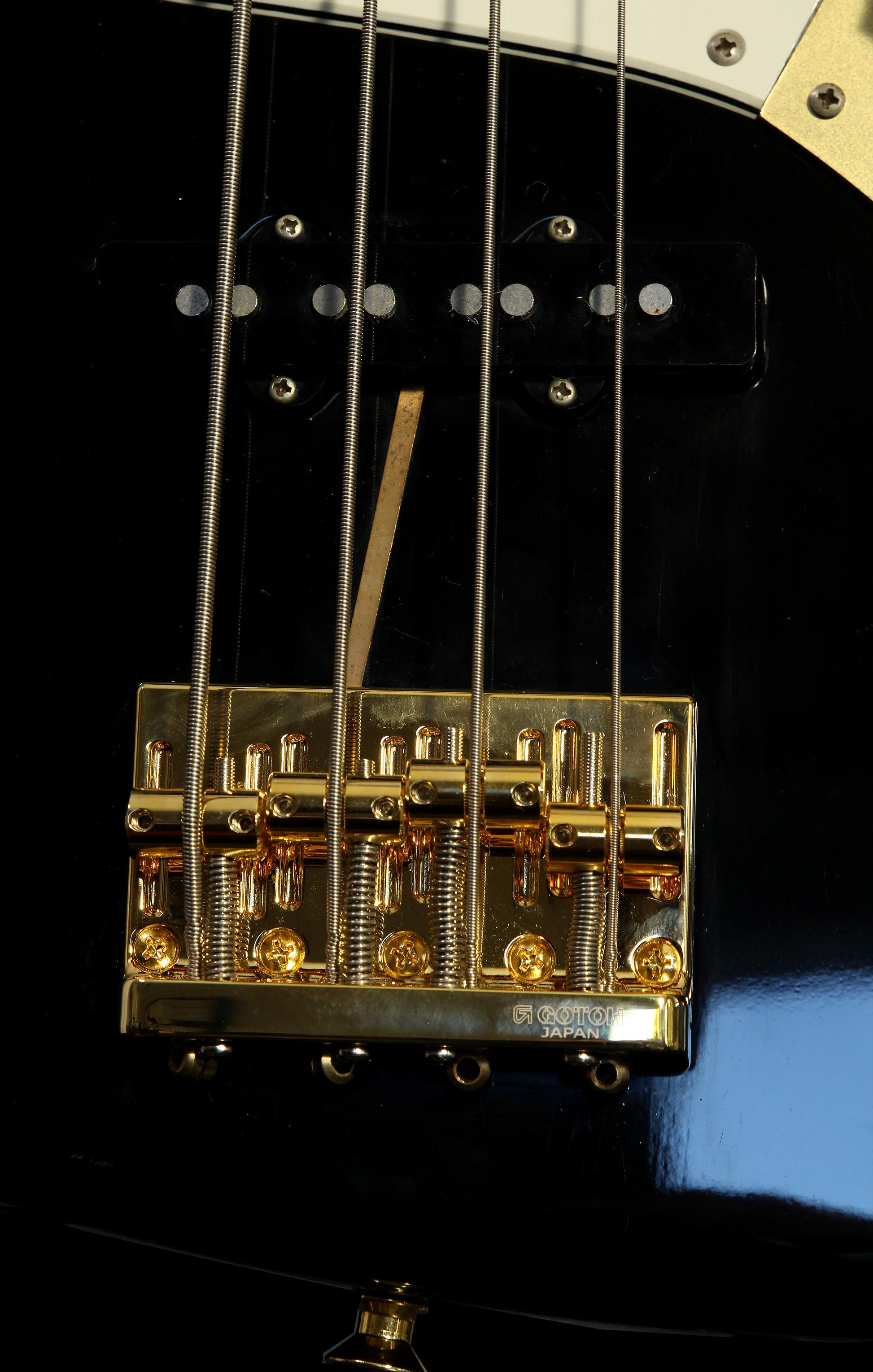 Fender JB-62 '62 Reissue Jazz Bass Black 1995-1996 Upgraded Gold Hardware