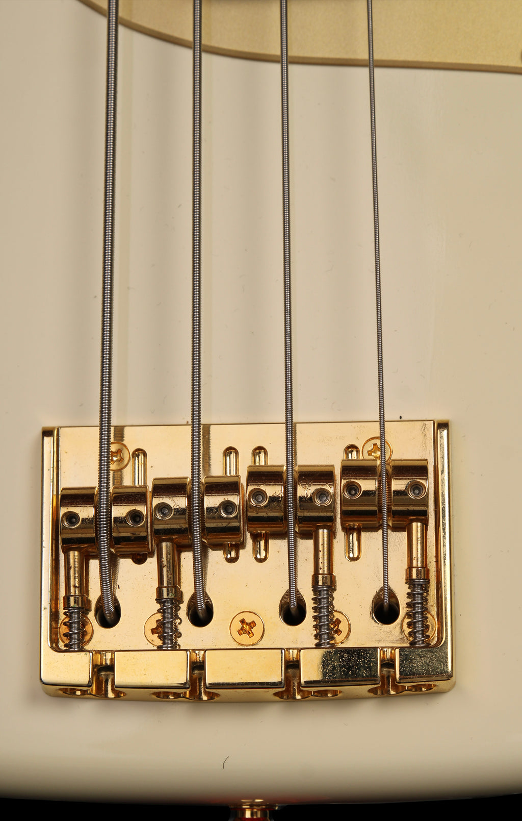 KZ Guitar Works The KZ Francisco Jed Elliott Signature Precision Bass Vintage White