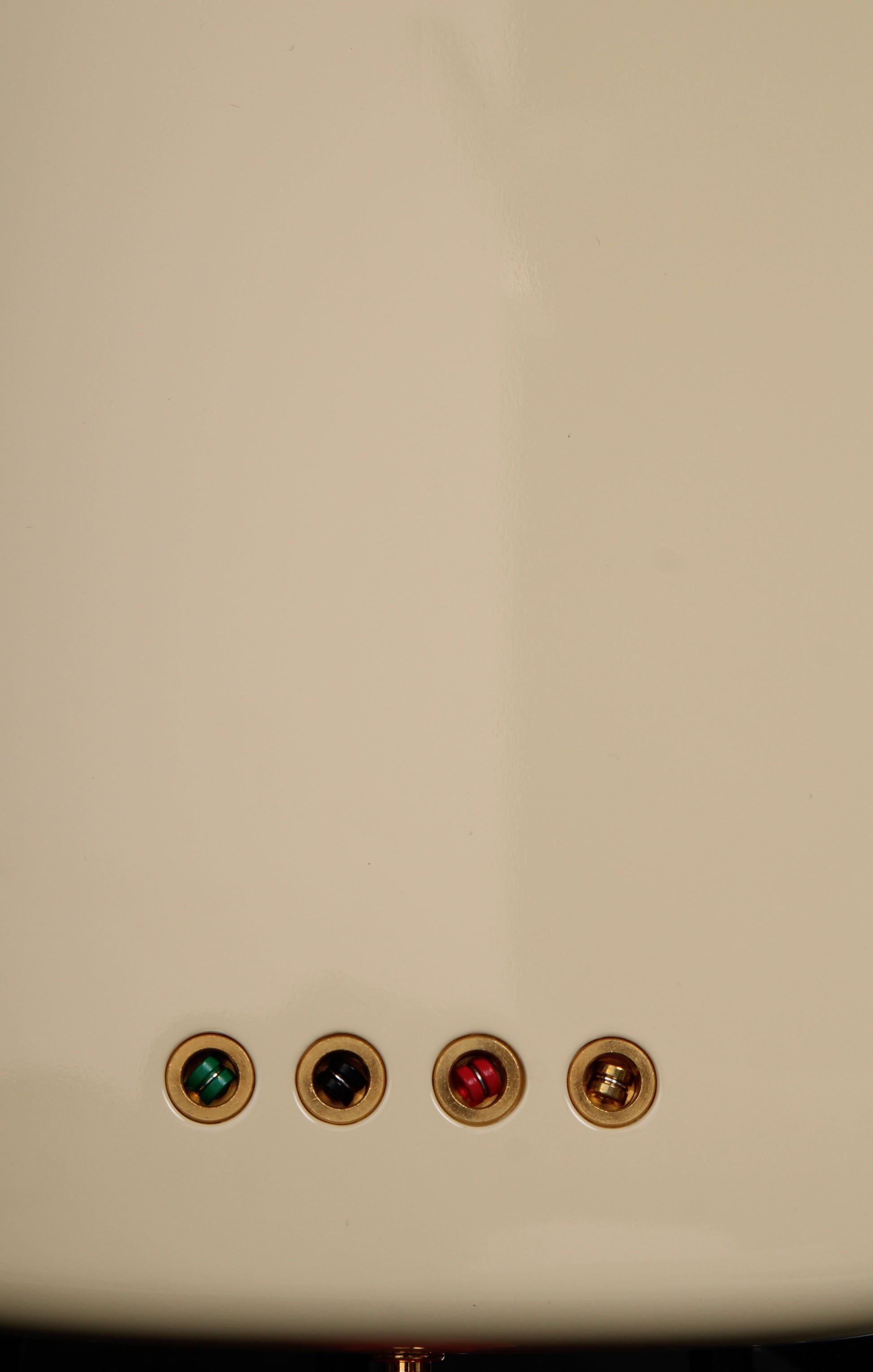 KZ Guitar Works The KZ Francisco Jed Elliott Signature Precision Bass Vintage White