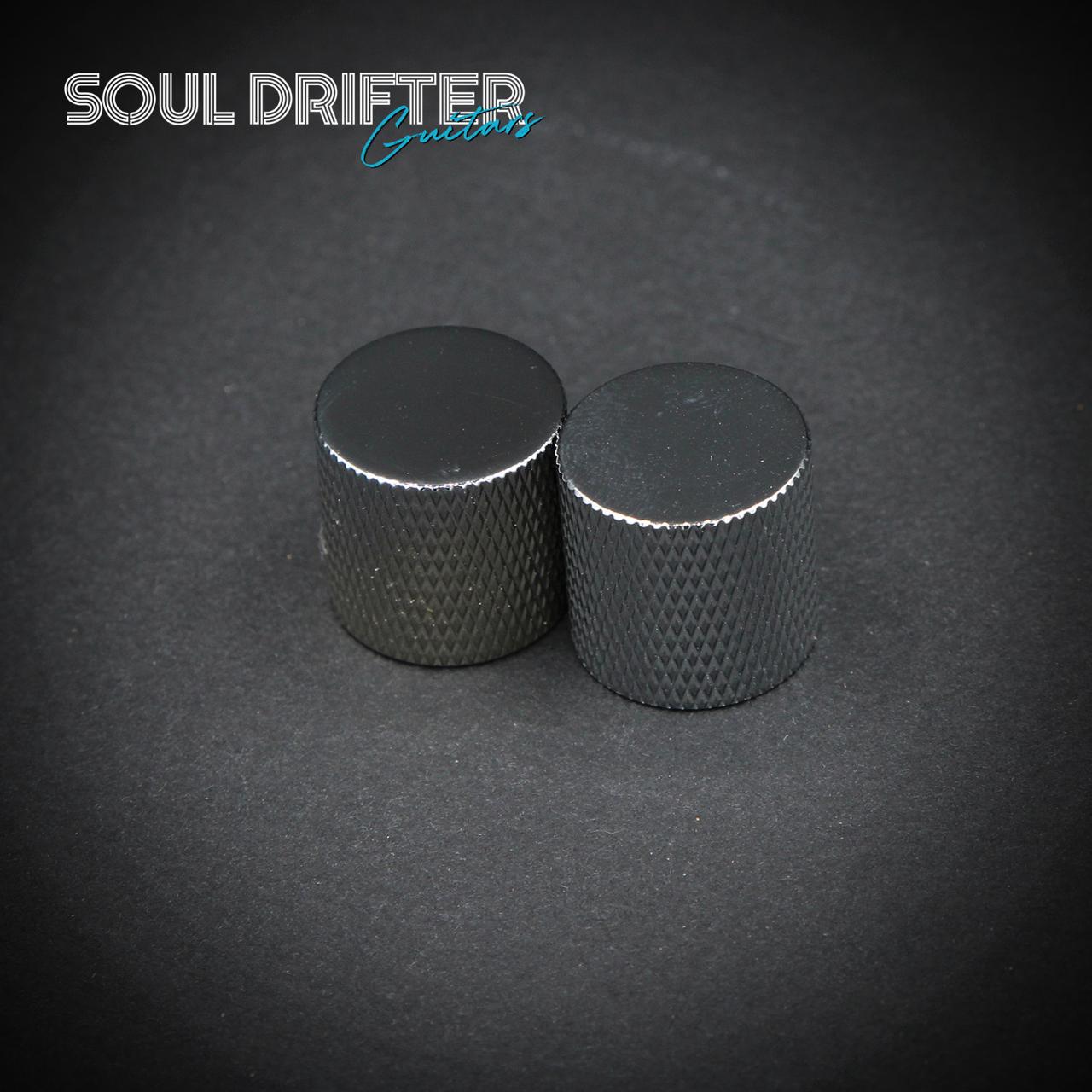 Metal Push-In Flat Top Knob with Knurled Sides - Chrome