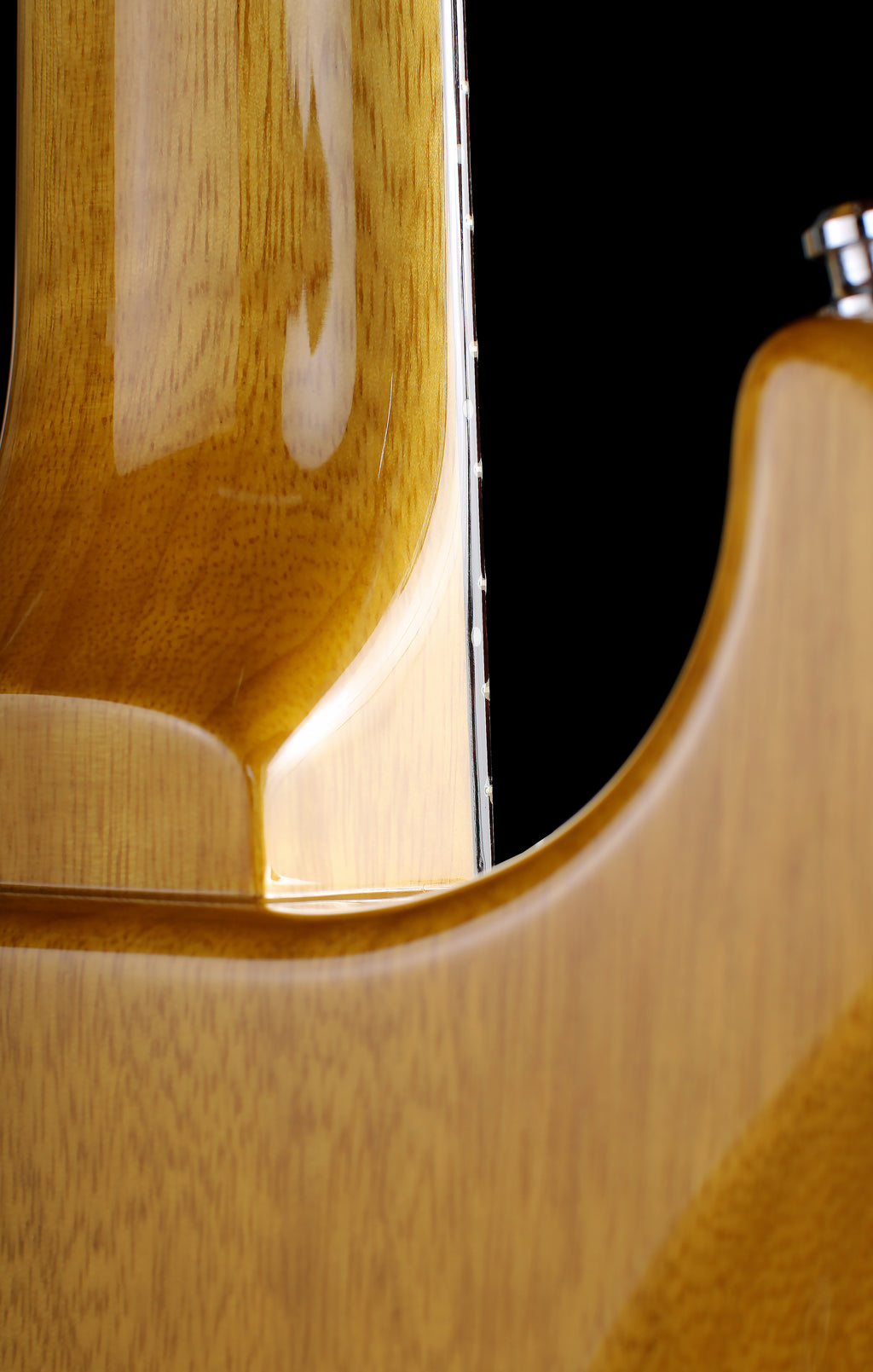Rabbit Is by Crews Maniac Sound USA-2 Korina LP Special Natural
