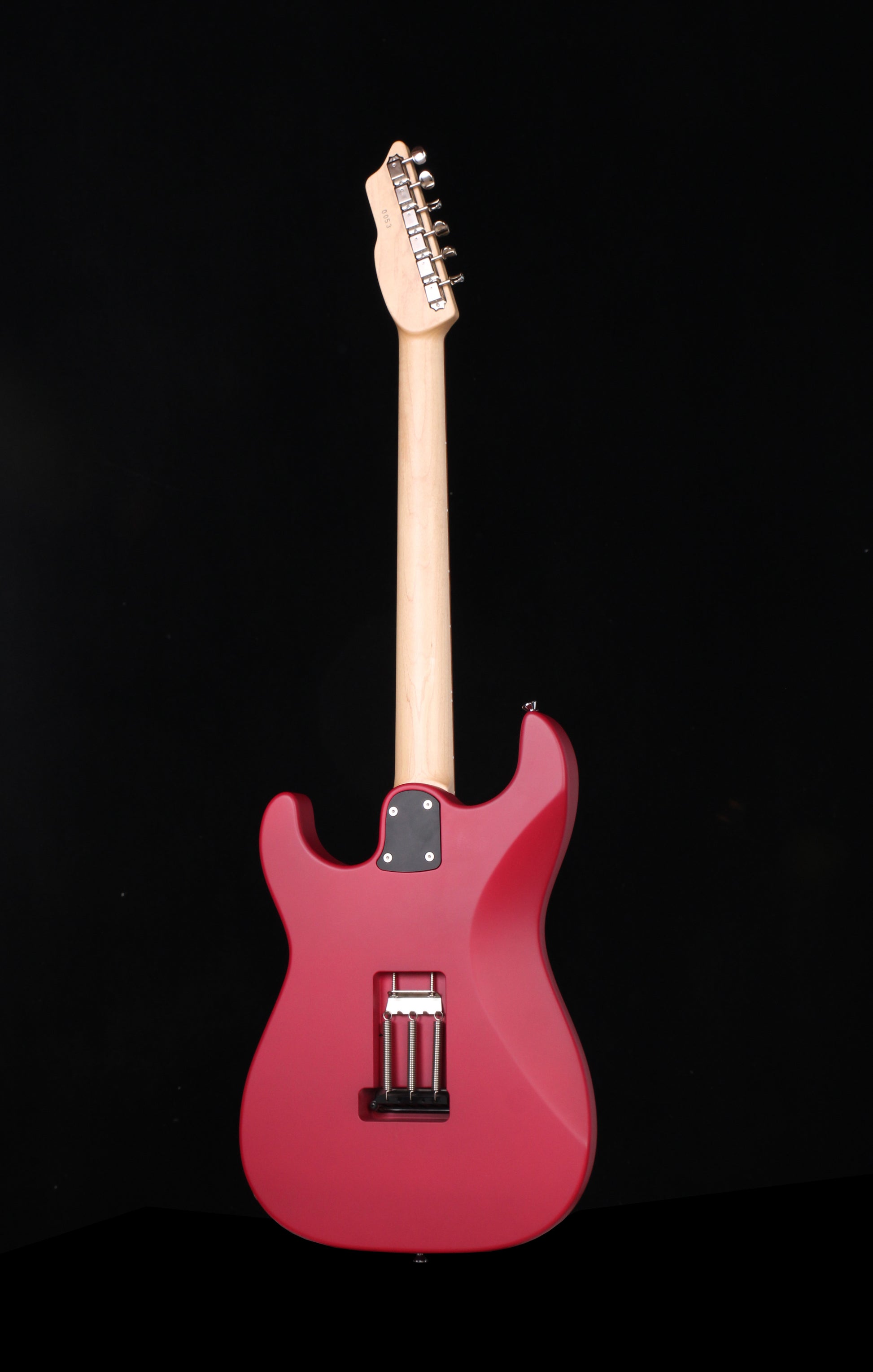 Saito Guitars SR-22 HSS Strat Crimson