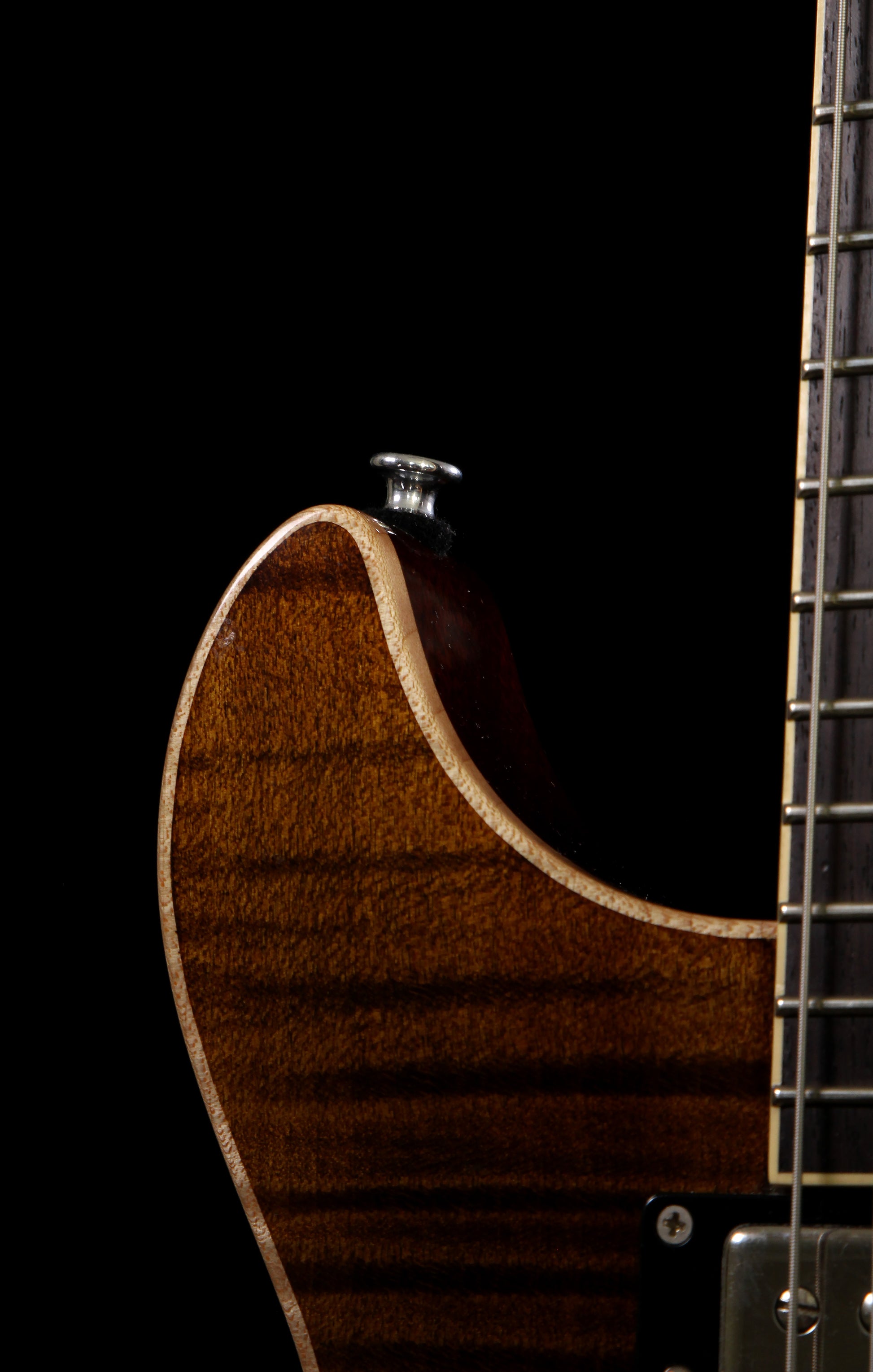SeventySeven Guitars Albatross DX-20 Transparent Brown Flame Maple Top