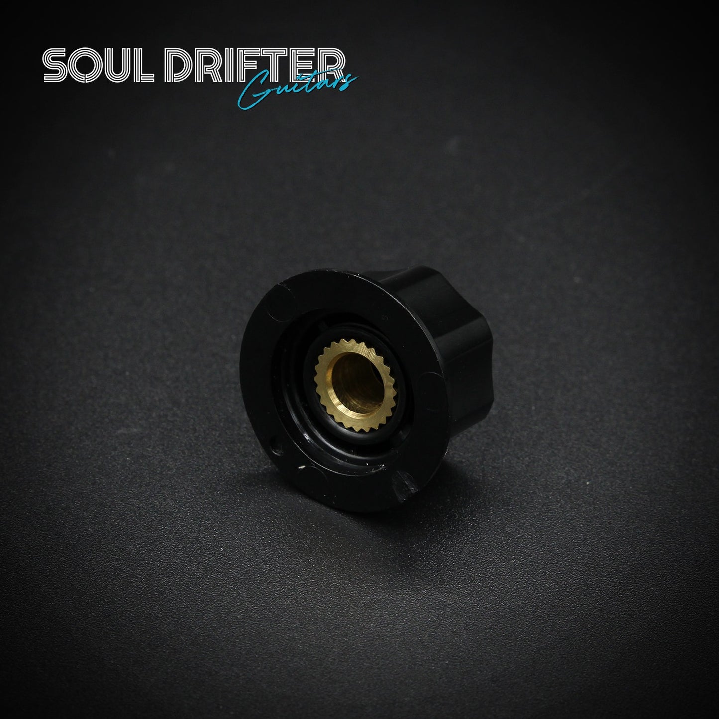 Tesi Wolfgang Guitar Knob with Brass Insert and Set Screw - Black