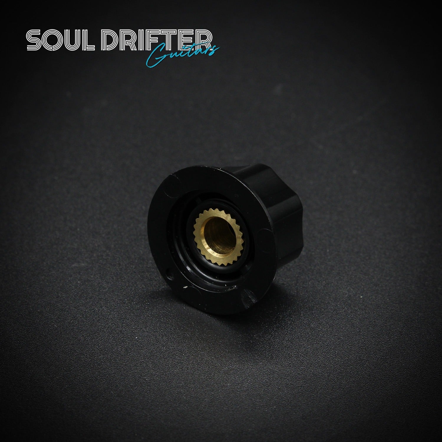 Tesi Wolfgang Guitar Knob with Brass Insert and Set Screw - Black