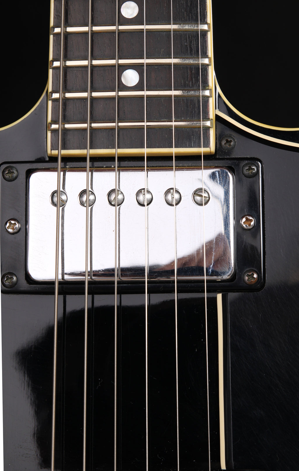 Yamaha SA-900 Super Axe (ES-335 Style) Black