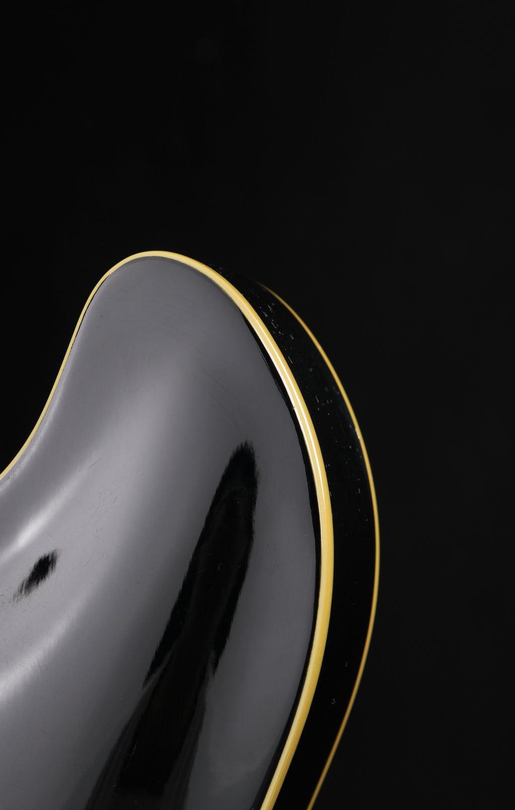 Yamaha SA-900 Super Axe (ES-335 Style) Black