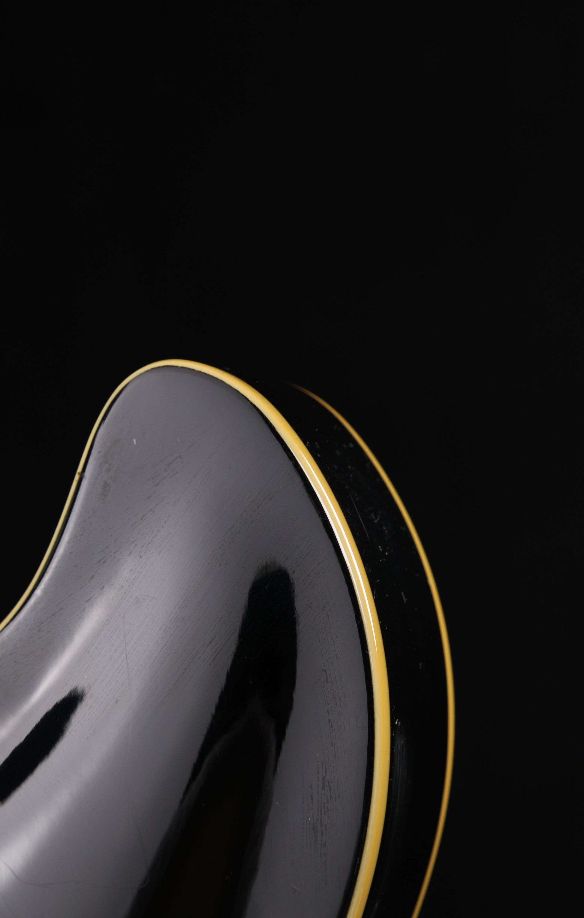 Yamaha SA-900 Super Axe (ES-335 Style) Black