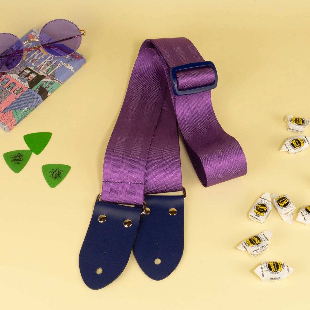 tsundrum_chan Colorful Seatbelt Guitar Strap - Purple / Navy