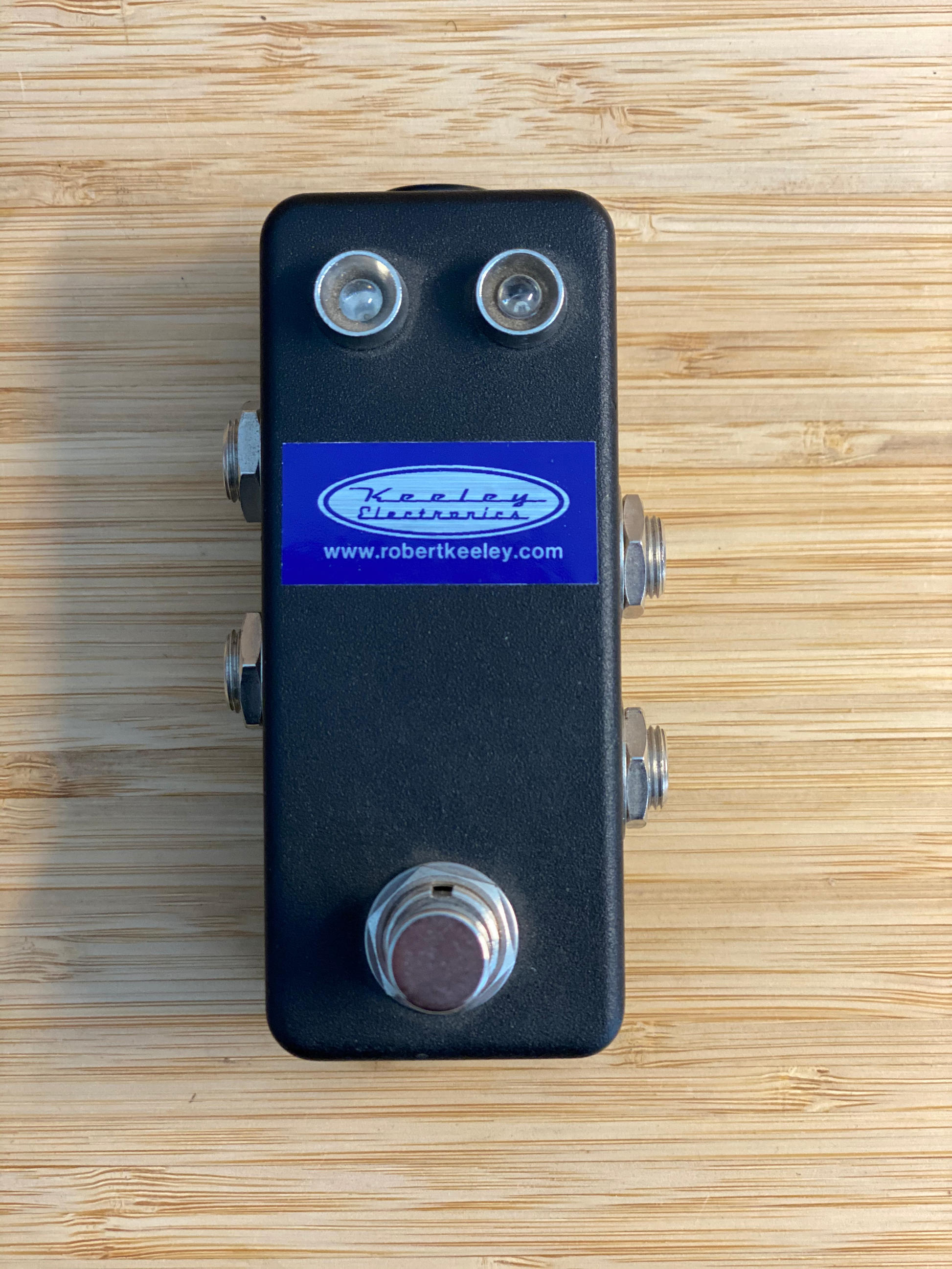 Keeley True Bypass Looper – Soul Drifter Guitars Keeley True Bypass Looper – Soul Drifter Guitars