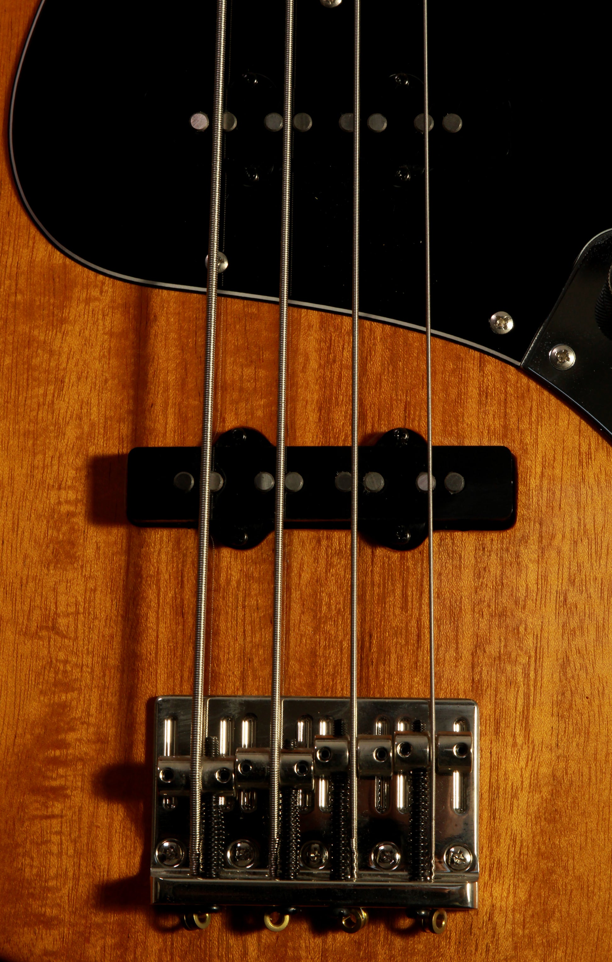 Bacchus Japan Craft Series Jazz Bass Walnut Natural WL4