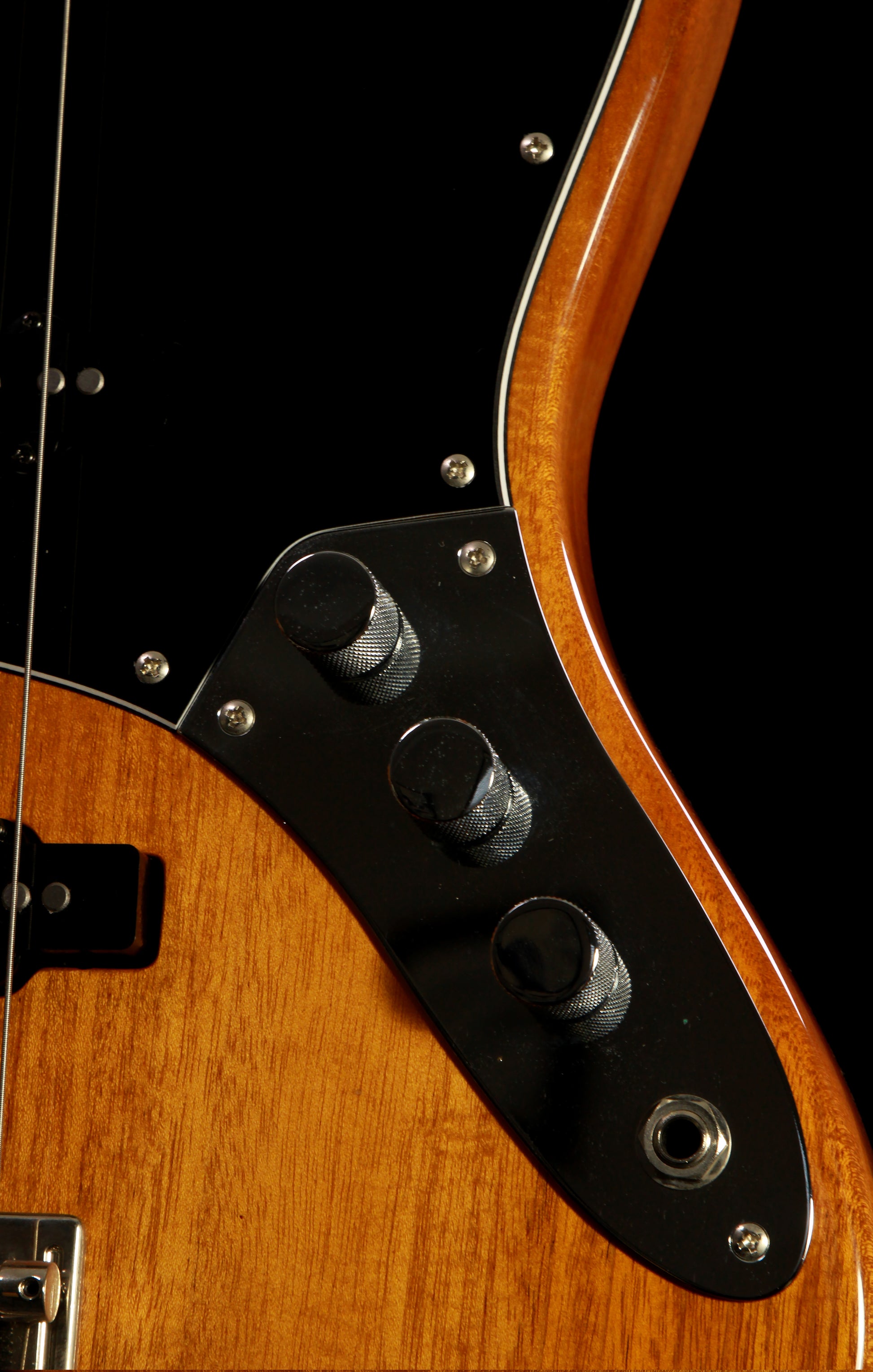 Bacchus Japan Craft Series Jazz Bass Walnut Natural WL4