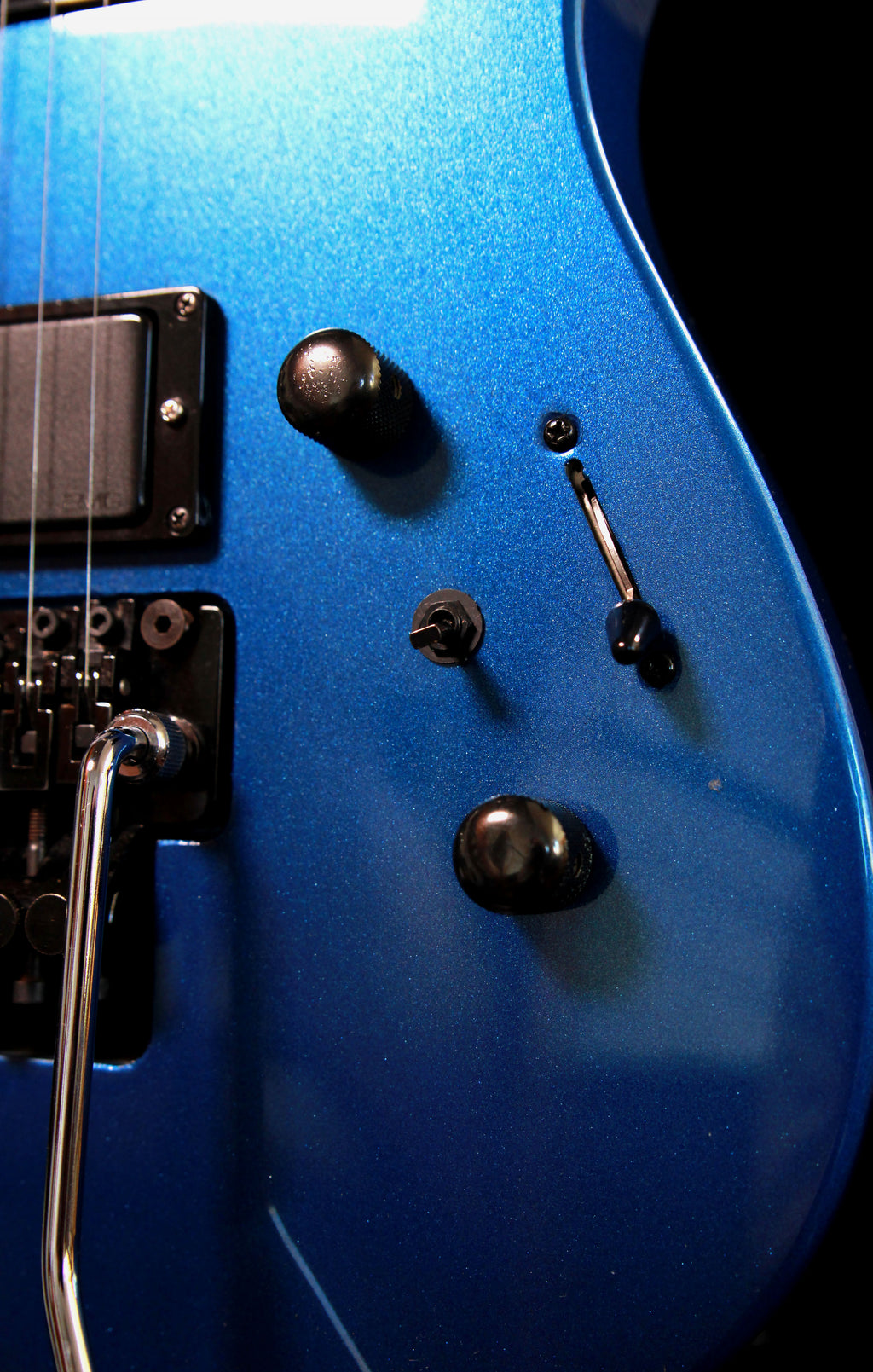 ESP / MIJ Charvel Dinky with EMGs / German Floyd Rose Candy Blue