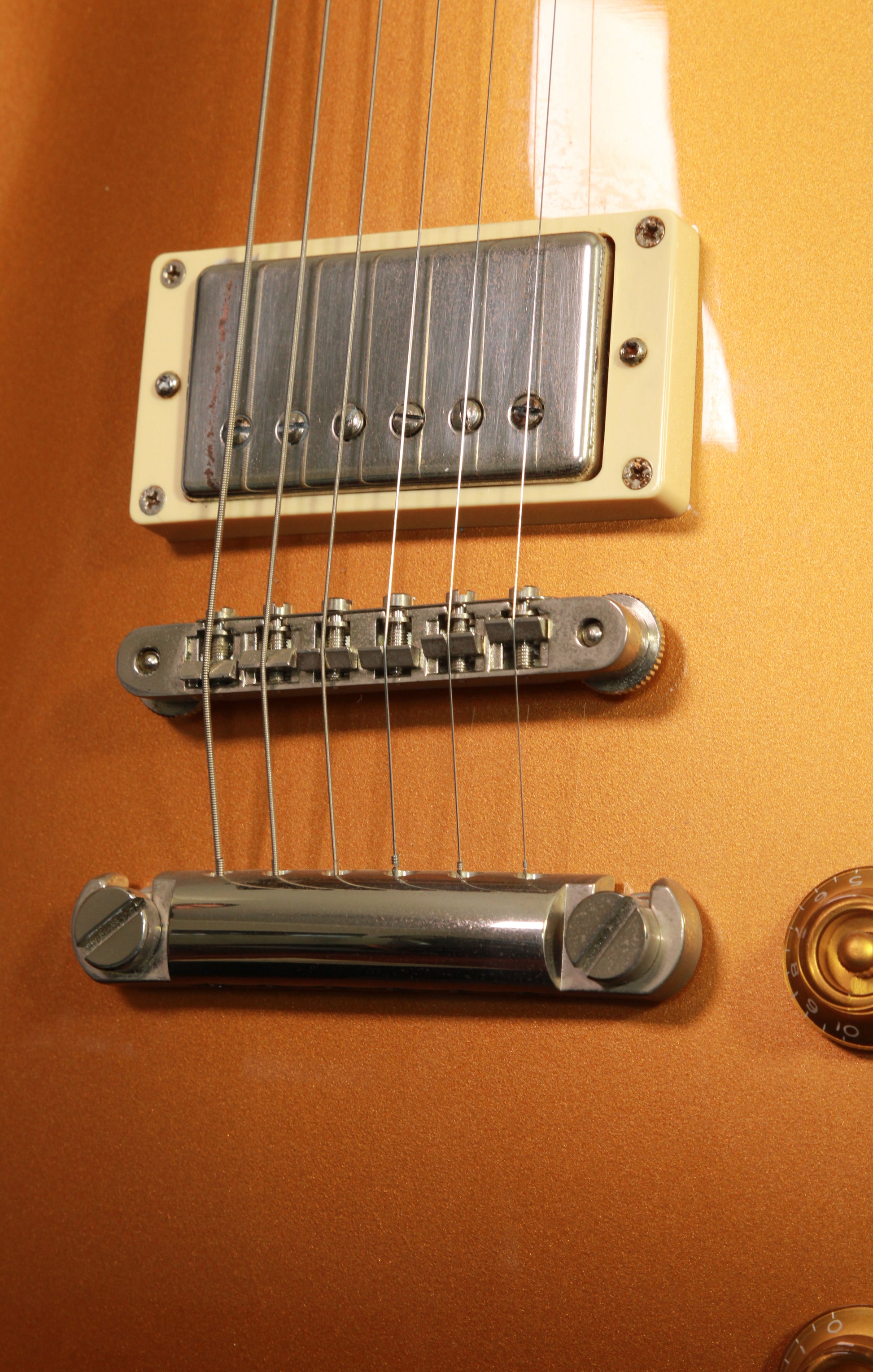 Edwards by ESP E-LP-125 Goldtop