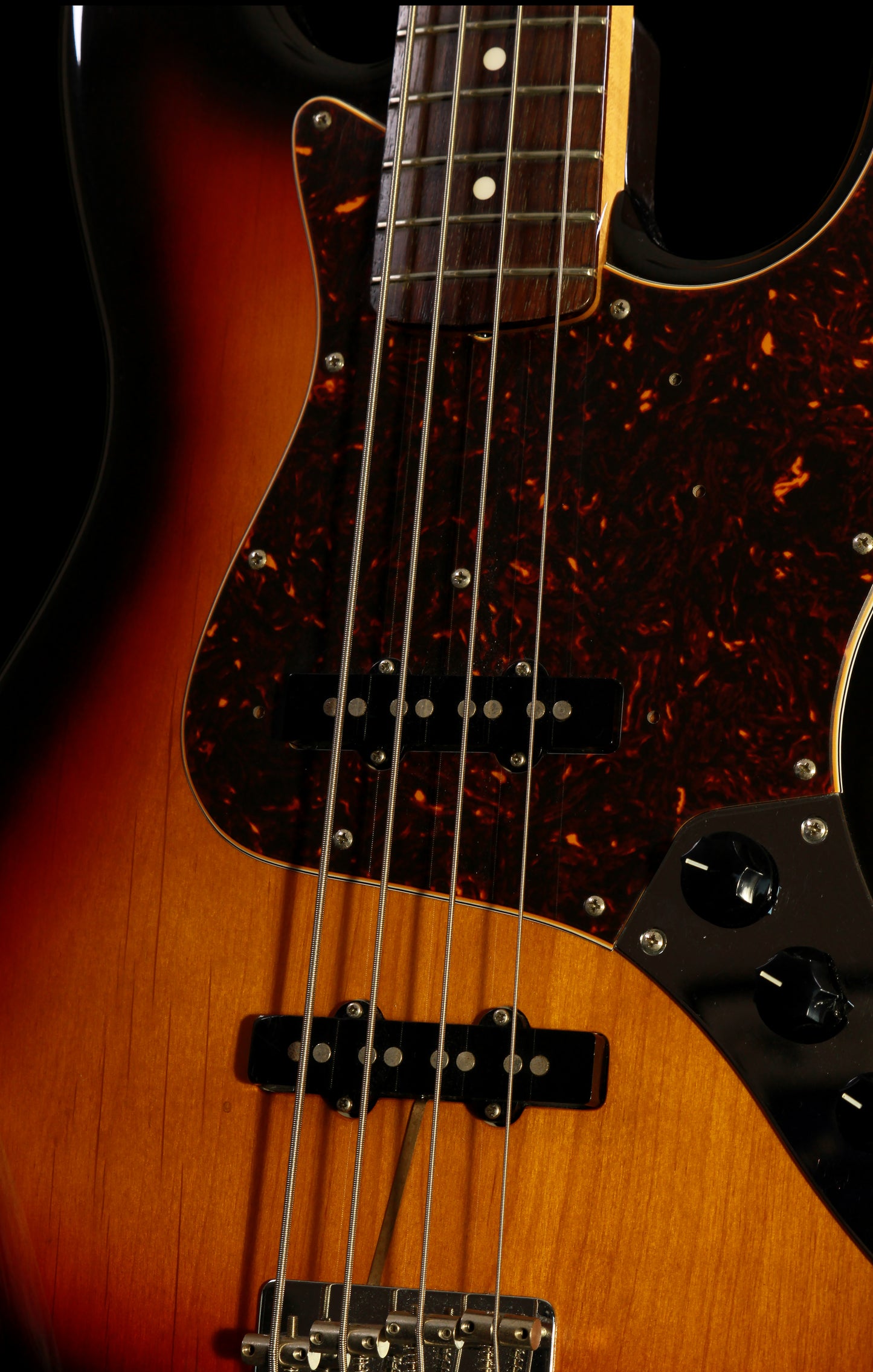 Fender Japan Jazz Bass ‘62 Reissue JB62 Sunburst