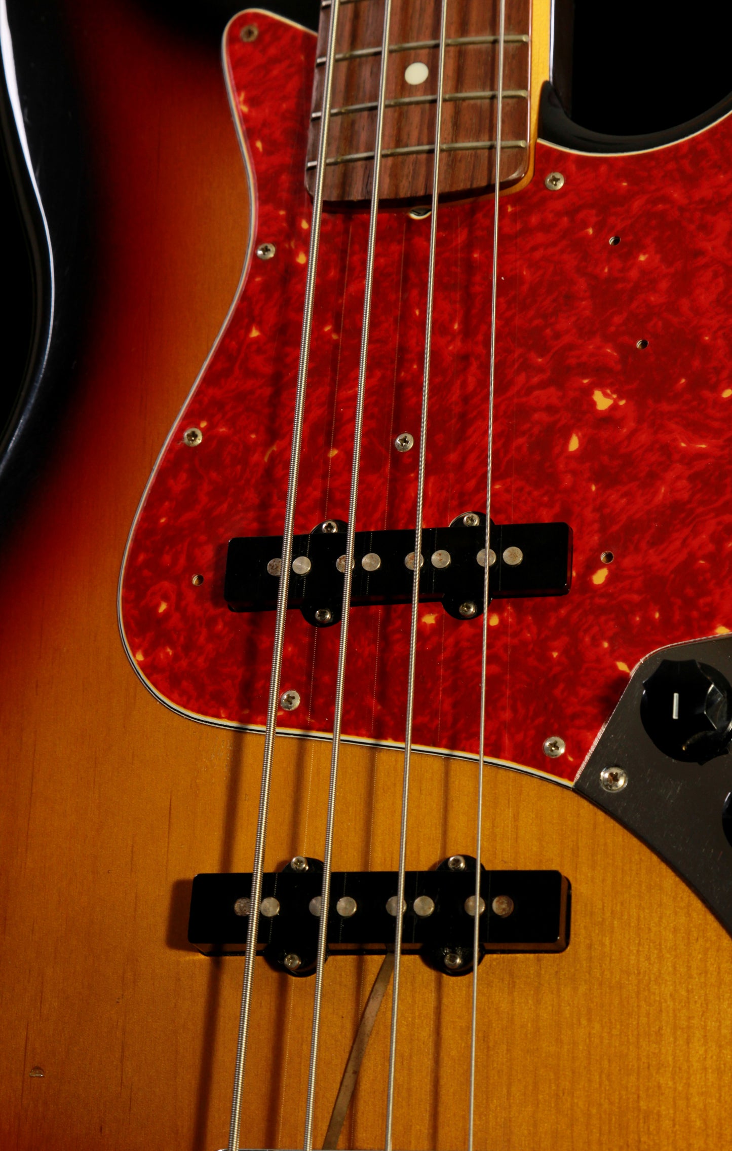 Fender Japan Jazz Bass ‘62 Reissue JB62 Sunburst