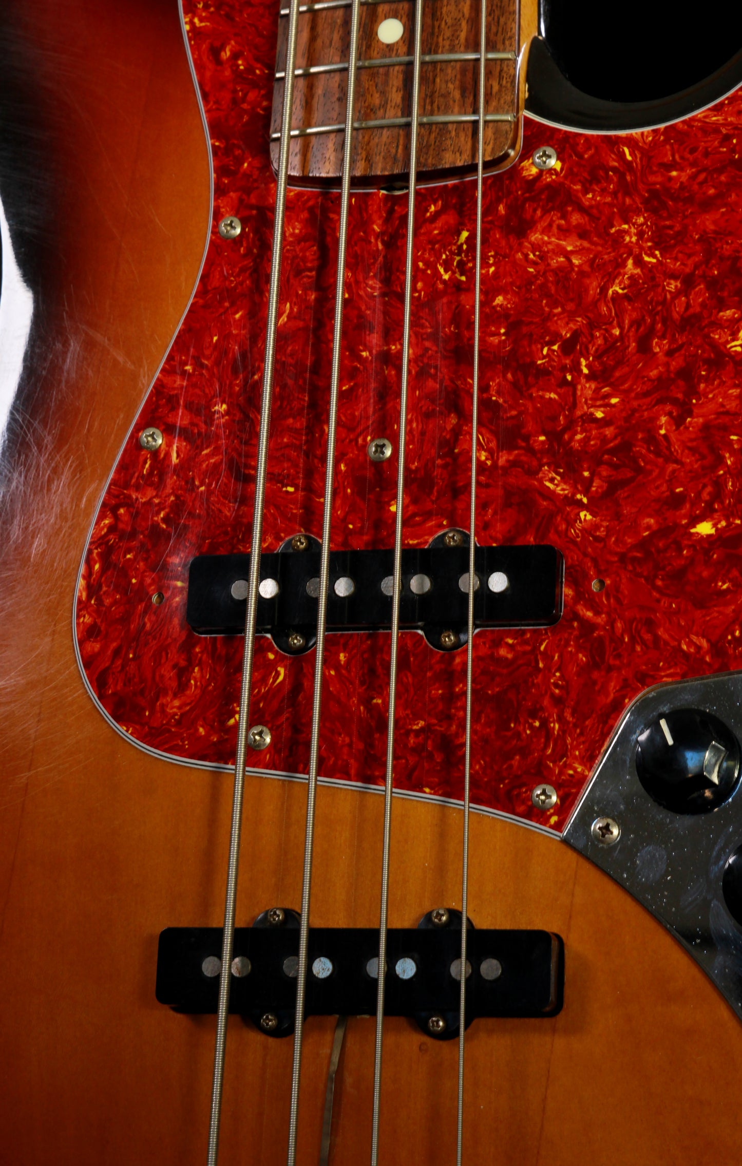 Fender Japan Jazz Bass ‘62 Reissue JB62 Sunburst