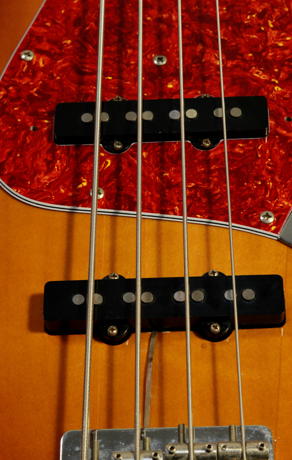 Fender Japan Jazz Bass ‘62 Reissue JB62 Sunburst