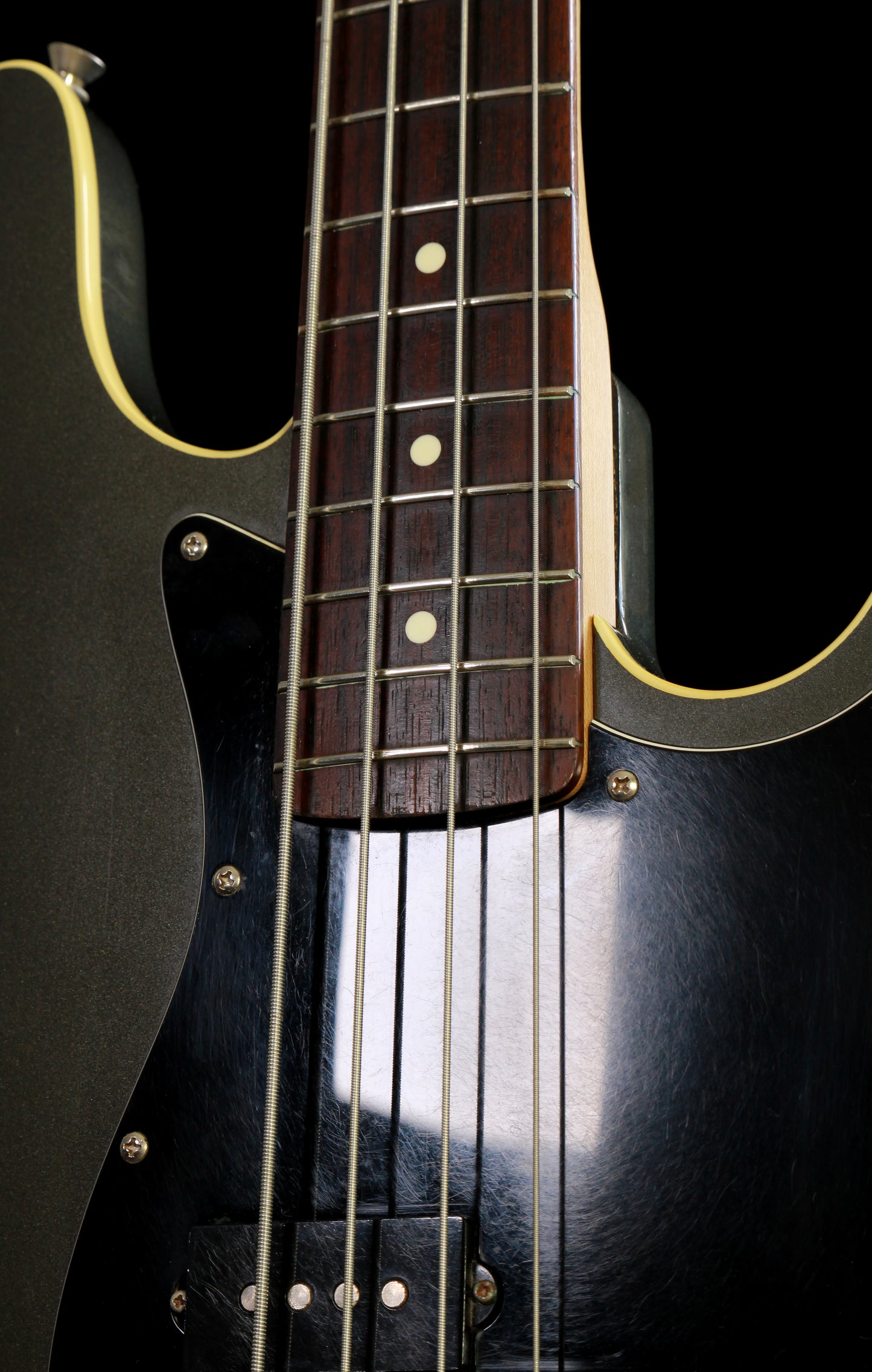 Fender Aerodyne Jazz Bass Dolphin Grey