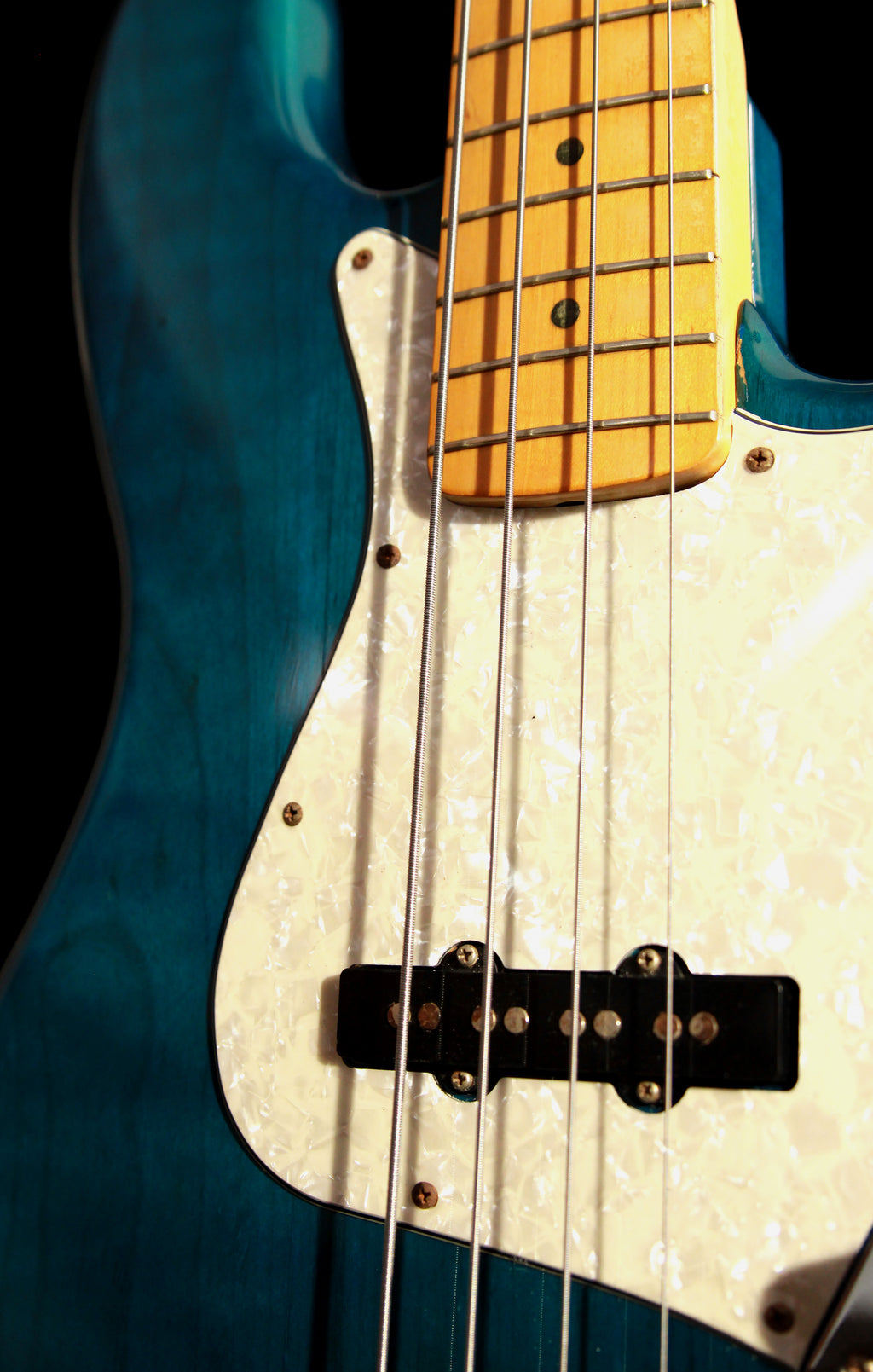 Fender Japan Jazz Bass ‘62 Reissue JB62 Transparent Electric Blue / Turquoise