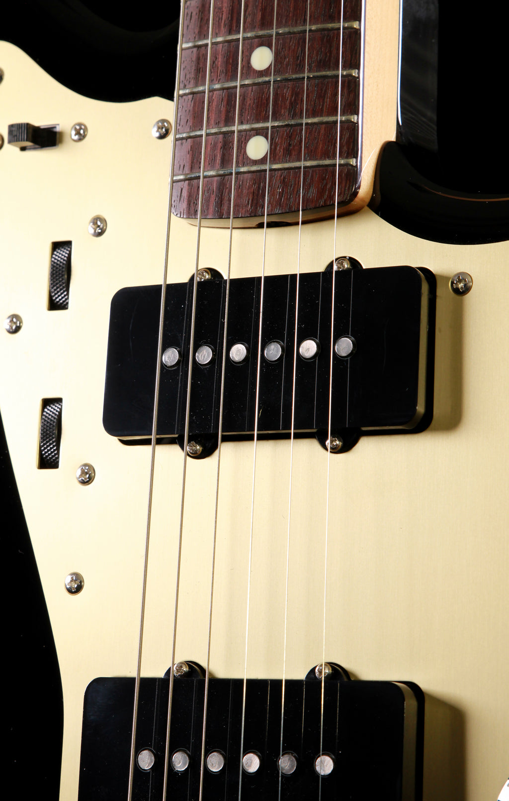 Fender Japan Inoran Signature Jazzmaster Black / Gold Anodized Pickguard