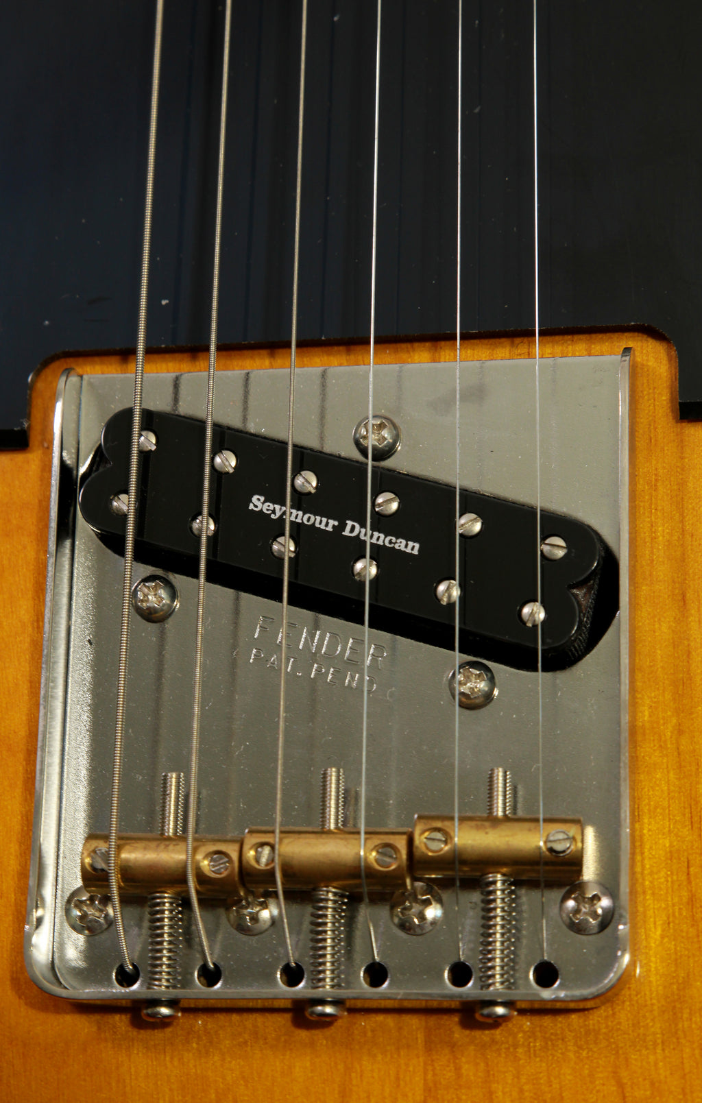Fender Japan Traditional 60s Telecaster 3 Tone Sunburst Seymour Duncan / Tom Holmes Mod